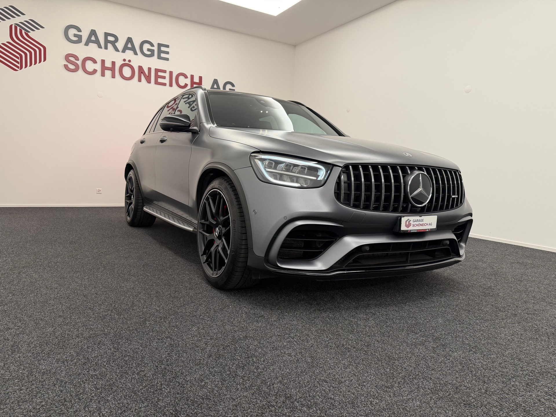 MERCEDES-BENZ GLC 63 S AMG 4m+-showroom-element-2