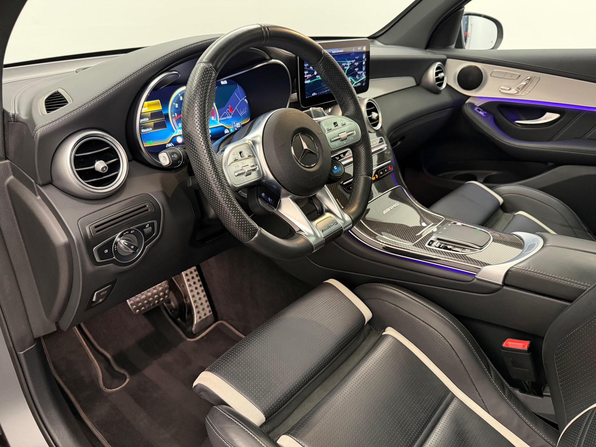 MERCEDES-BENZ GLC 63 S AMG 4m+-image-9