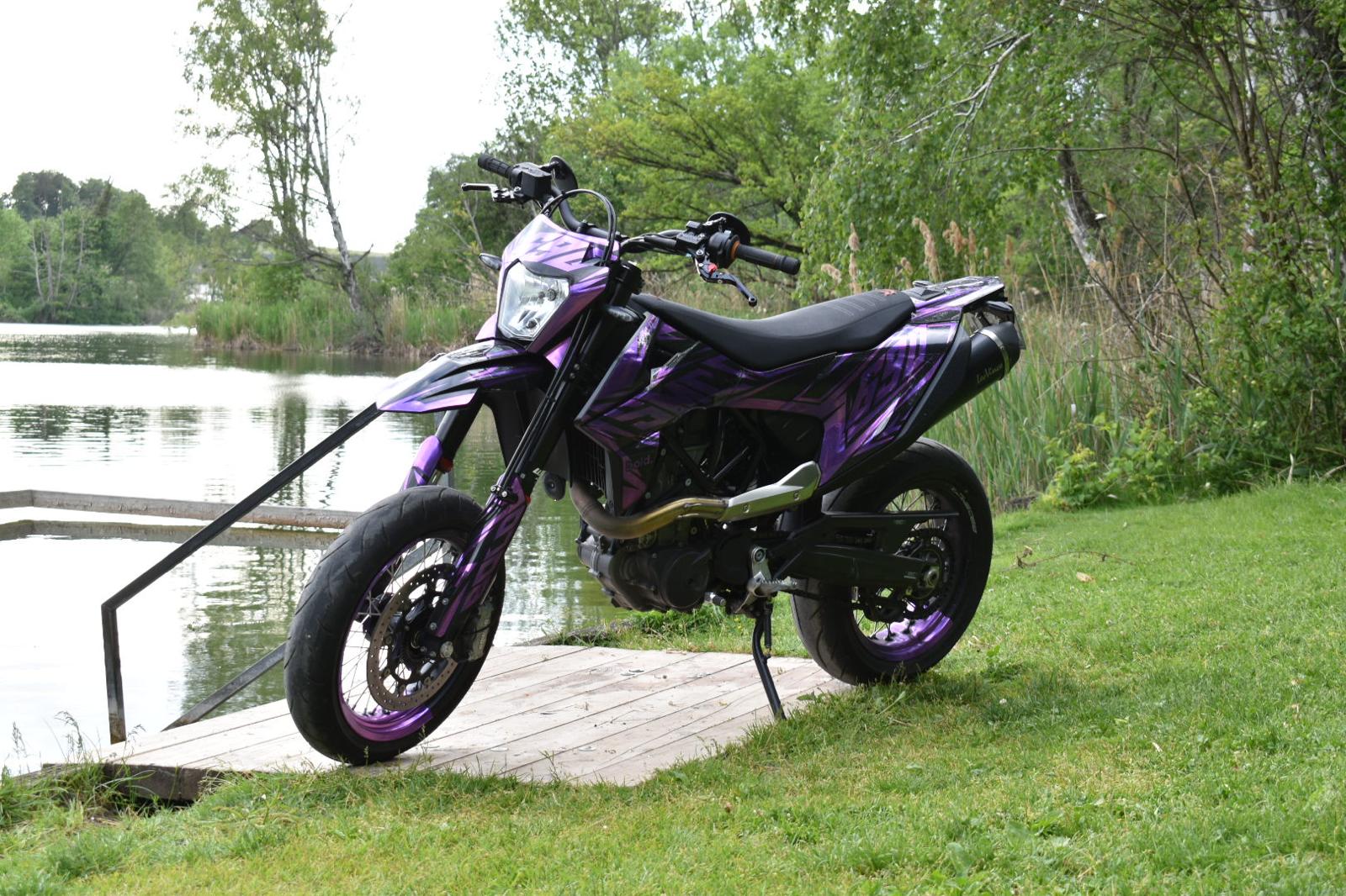 KTM 690 SMC R ABS (35 kW)-image-3