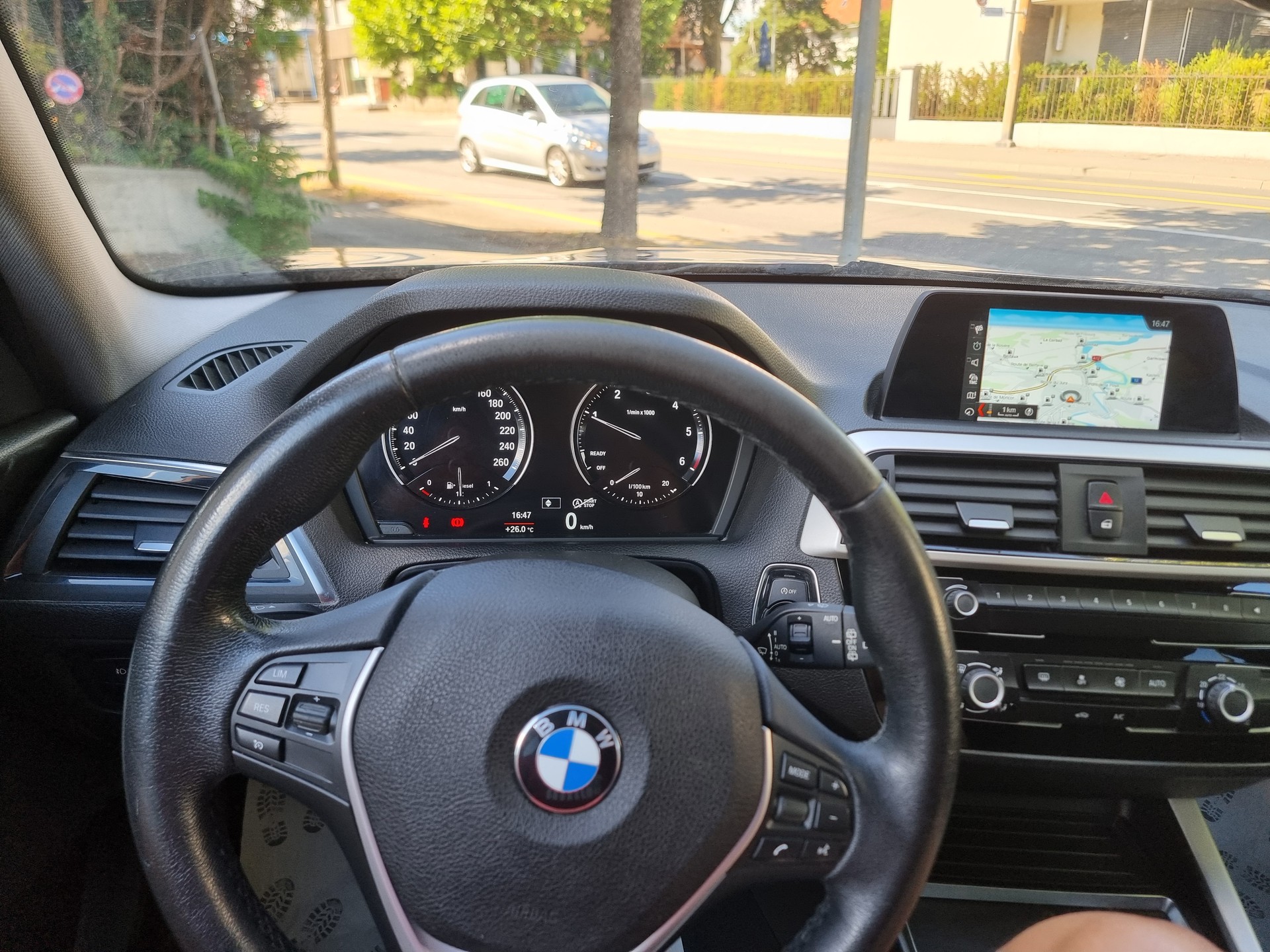 BMW 114d Business-image-13