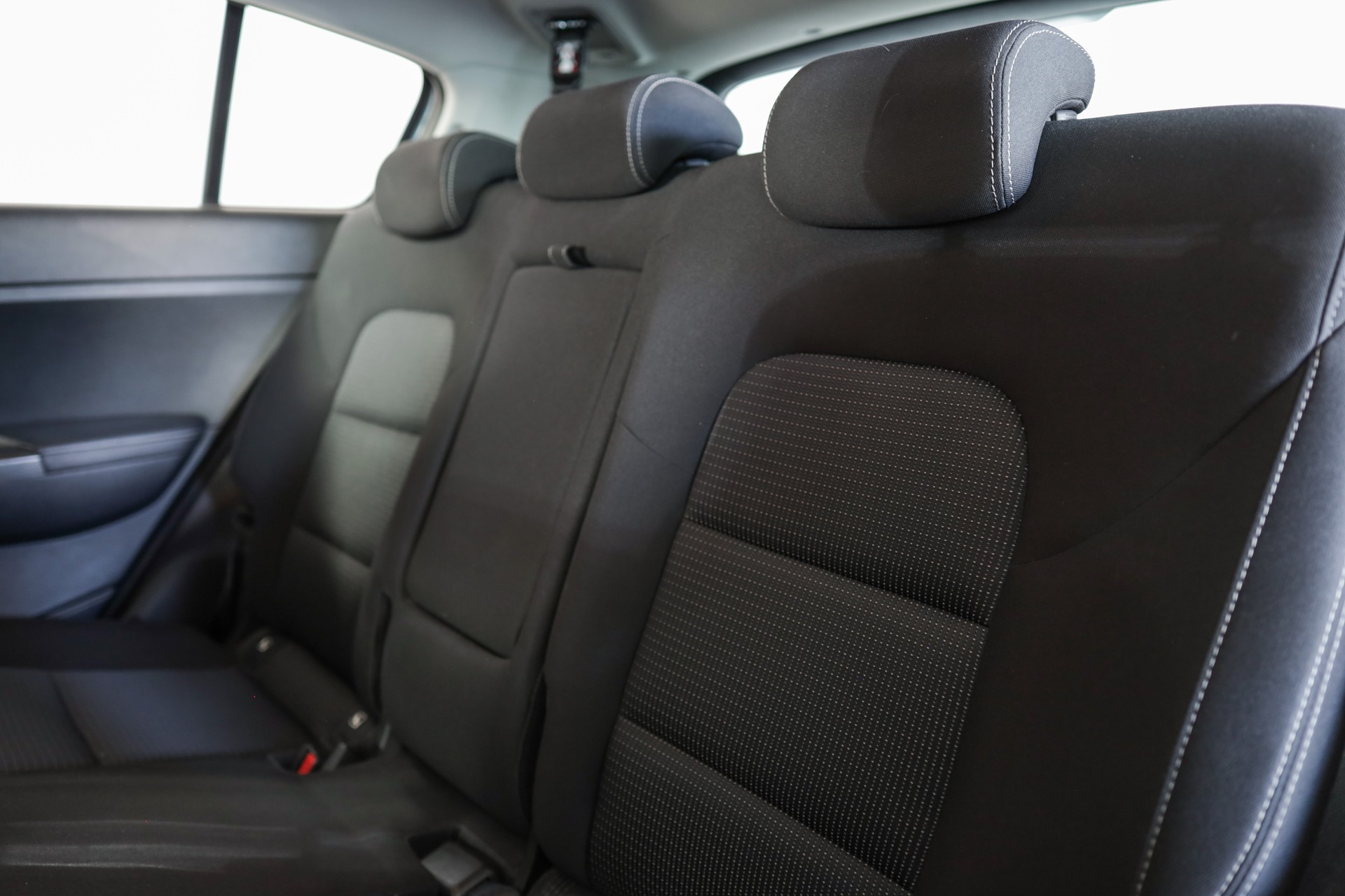 KIA Sportage 1.6 T-GDi Style 4WD Automat-image-19