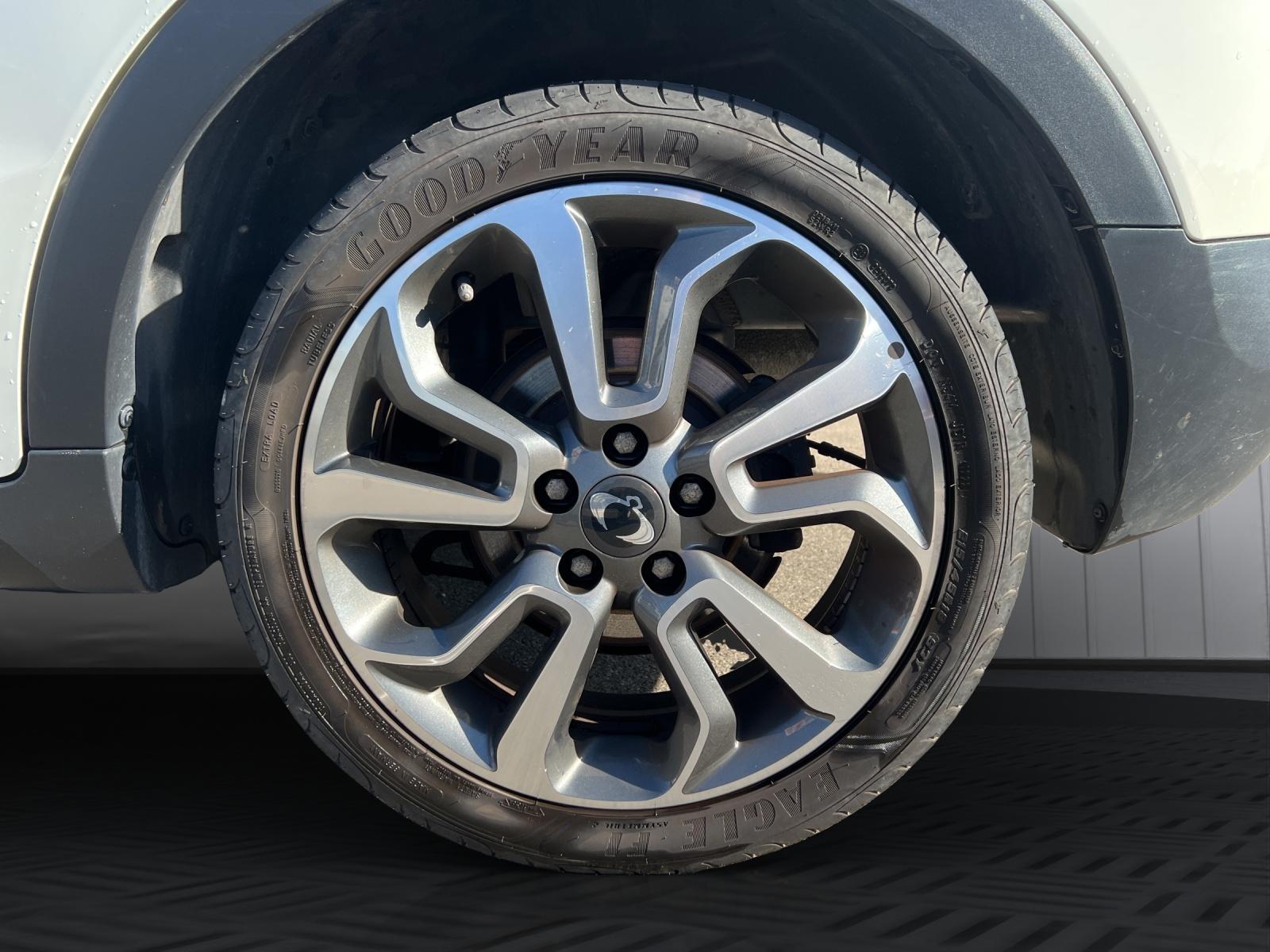 KGM-SsangYong Tivoli 1.6 e-XGi Sapphire-image-6