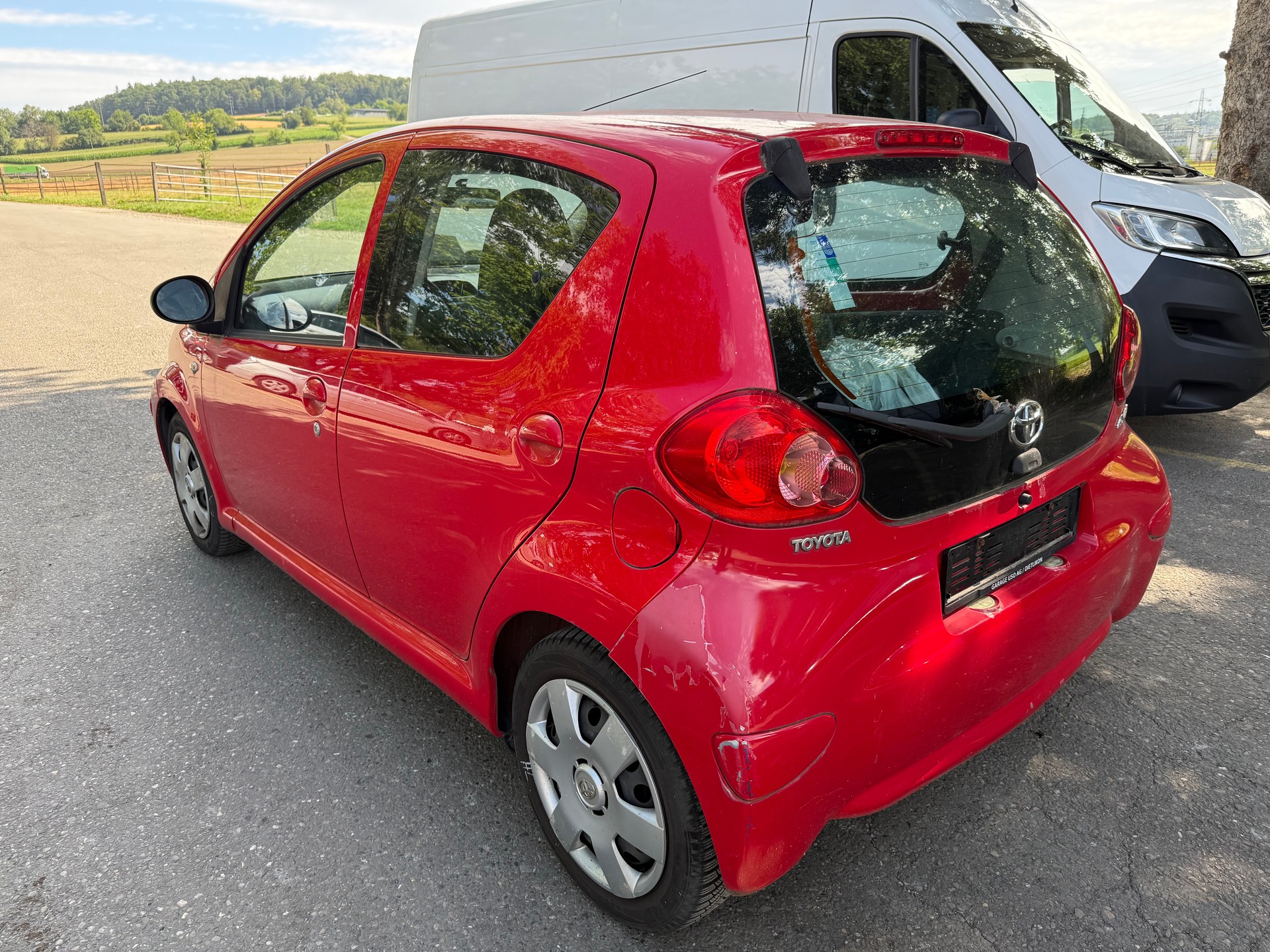 TOYOTA Aygo 1.0 Linea Terra-image-3