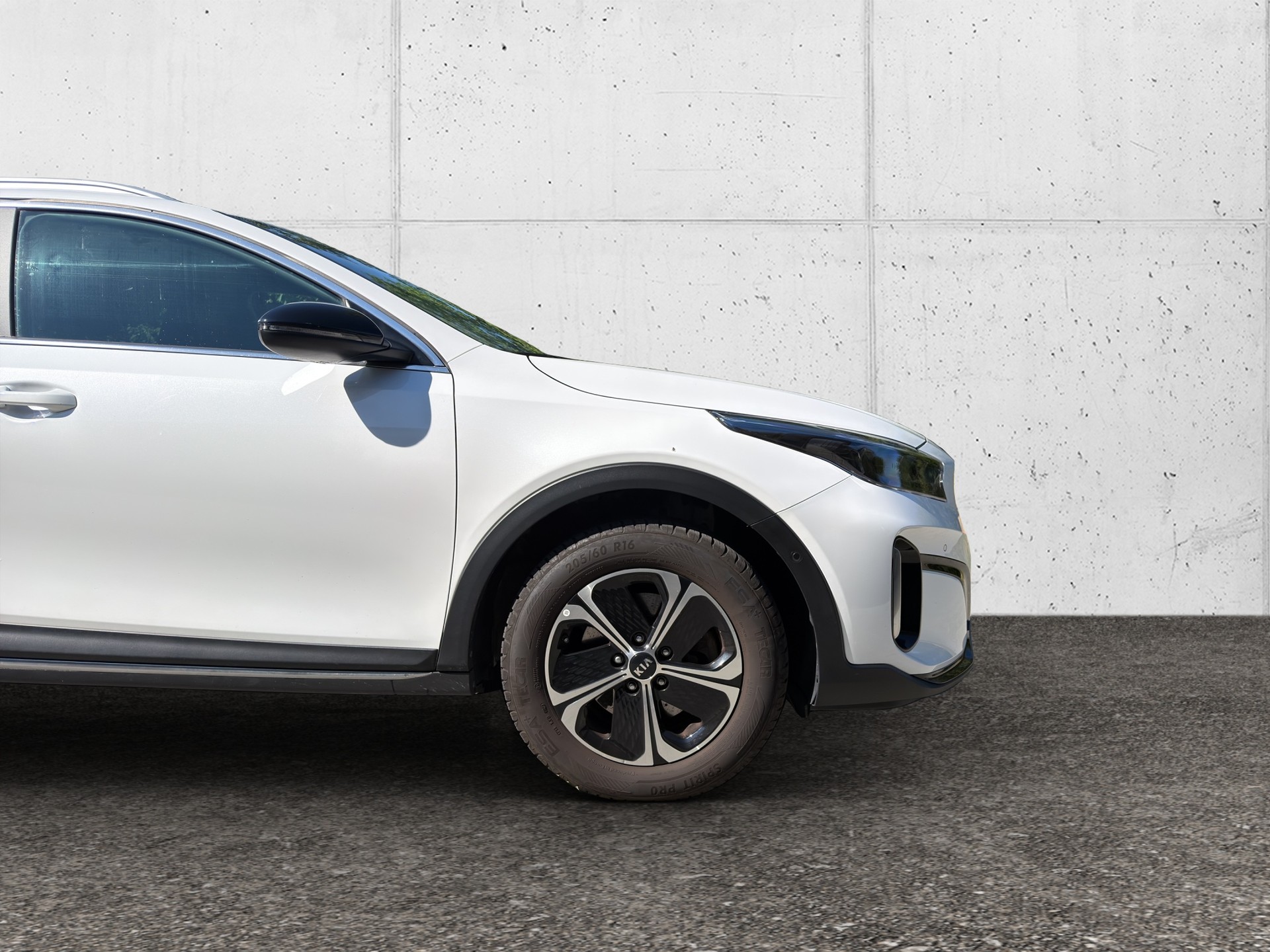 KIA Xceed 1.6 GDi Plug-in Hybrid Style DCT-image-8
