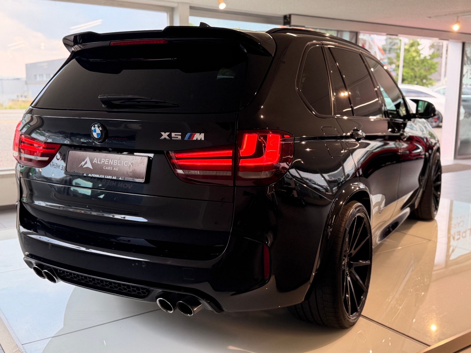 BMW X5M Steptronic-image-8
