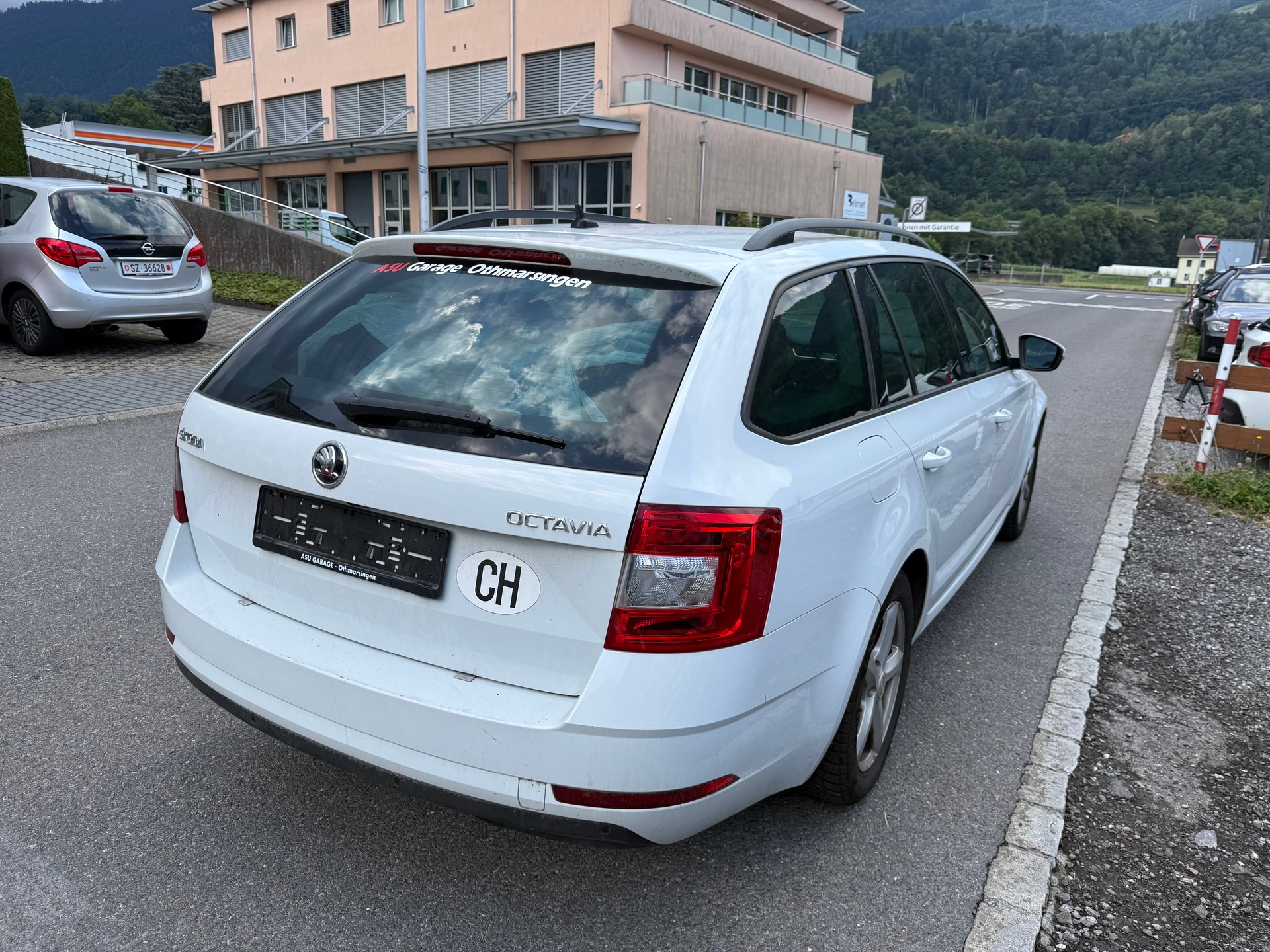 SKODA Octavia Combi 1.5 TSI Style DSG-showroom-element-2