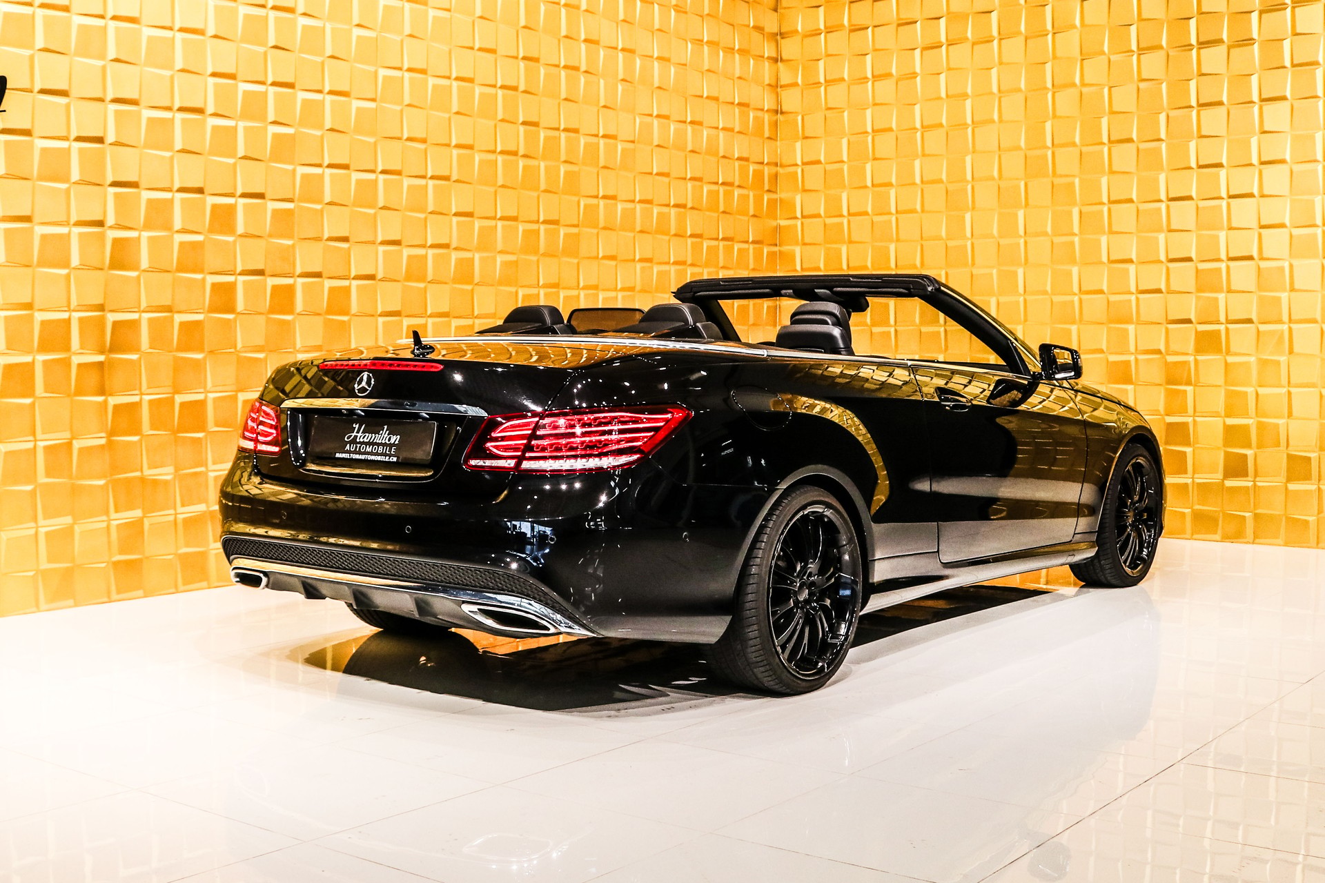 MERCEDES-BENZ E 250 7G-Tronic-image-5