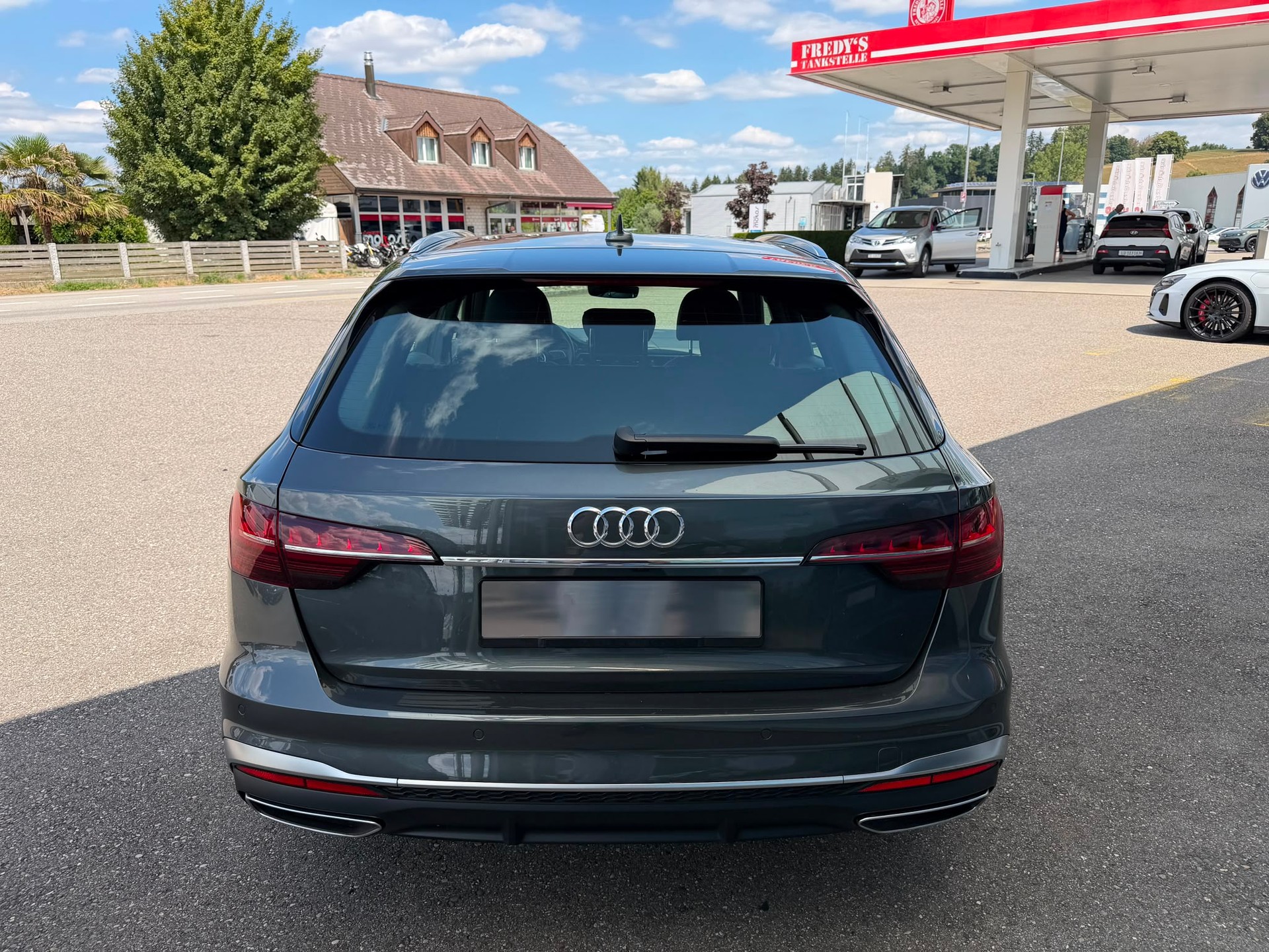 AUDI A4 Avant 40 TDI S line quattro S-tronic-showroom-element-3