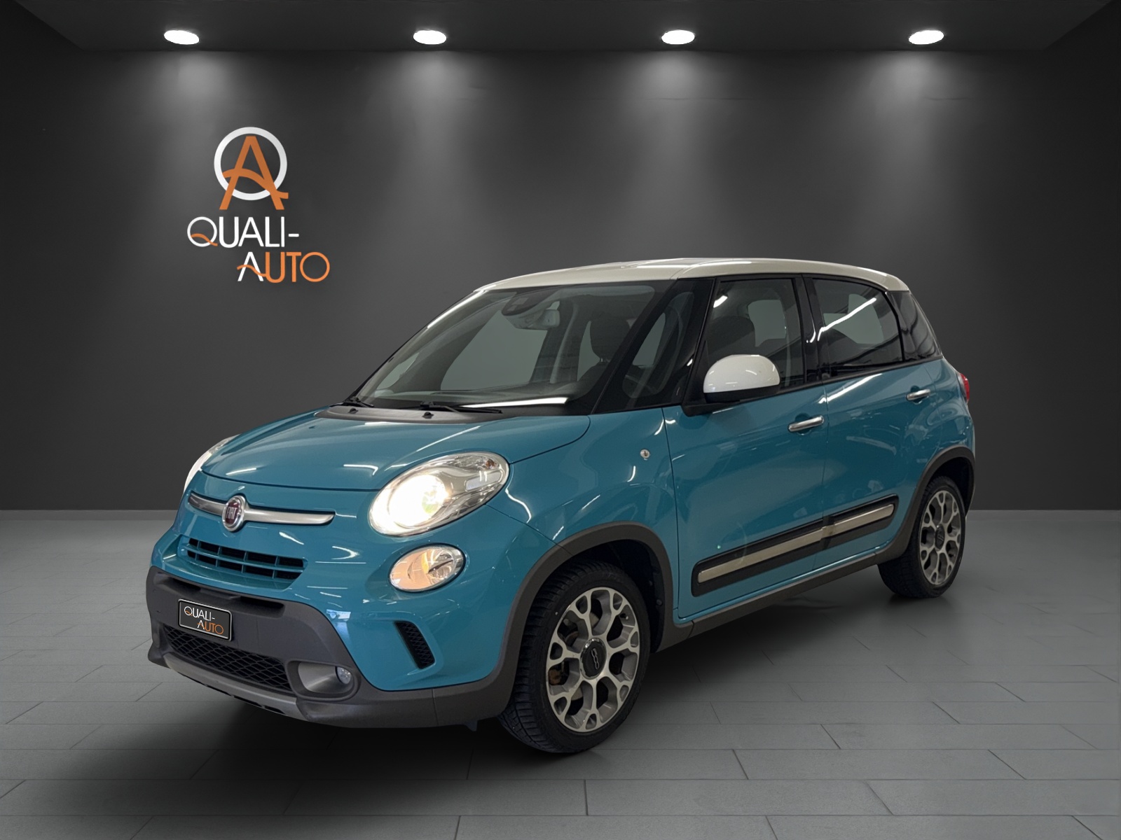 FIAT 500L 1.6 JTD Trekking-showroom-element-2