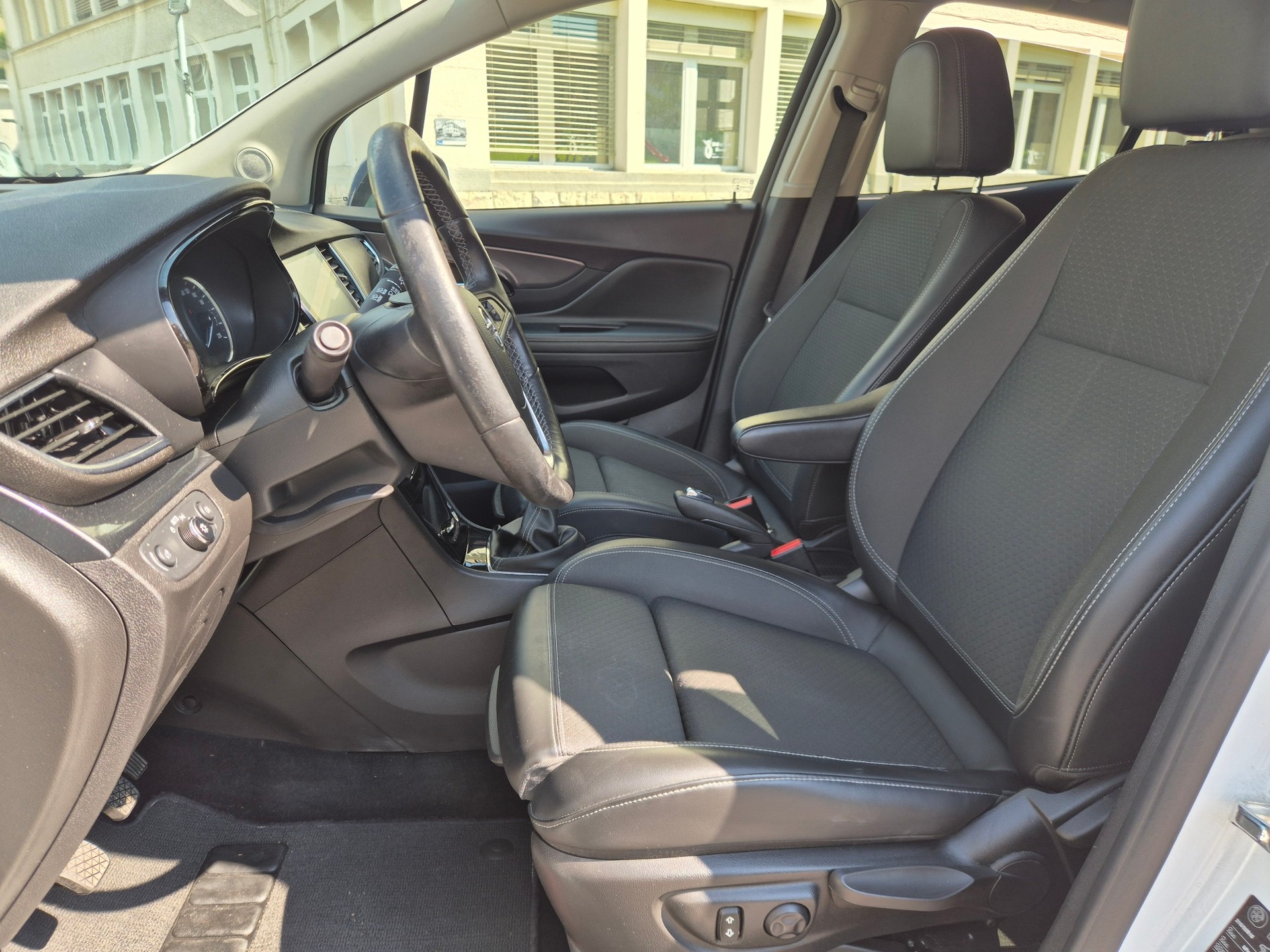 OPEL Mokka X 1.4i 16V Turbo Design Edition 4WD-image-7
