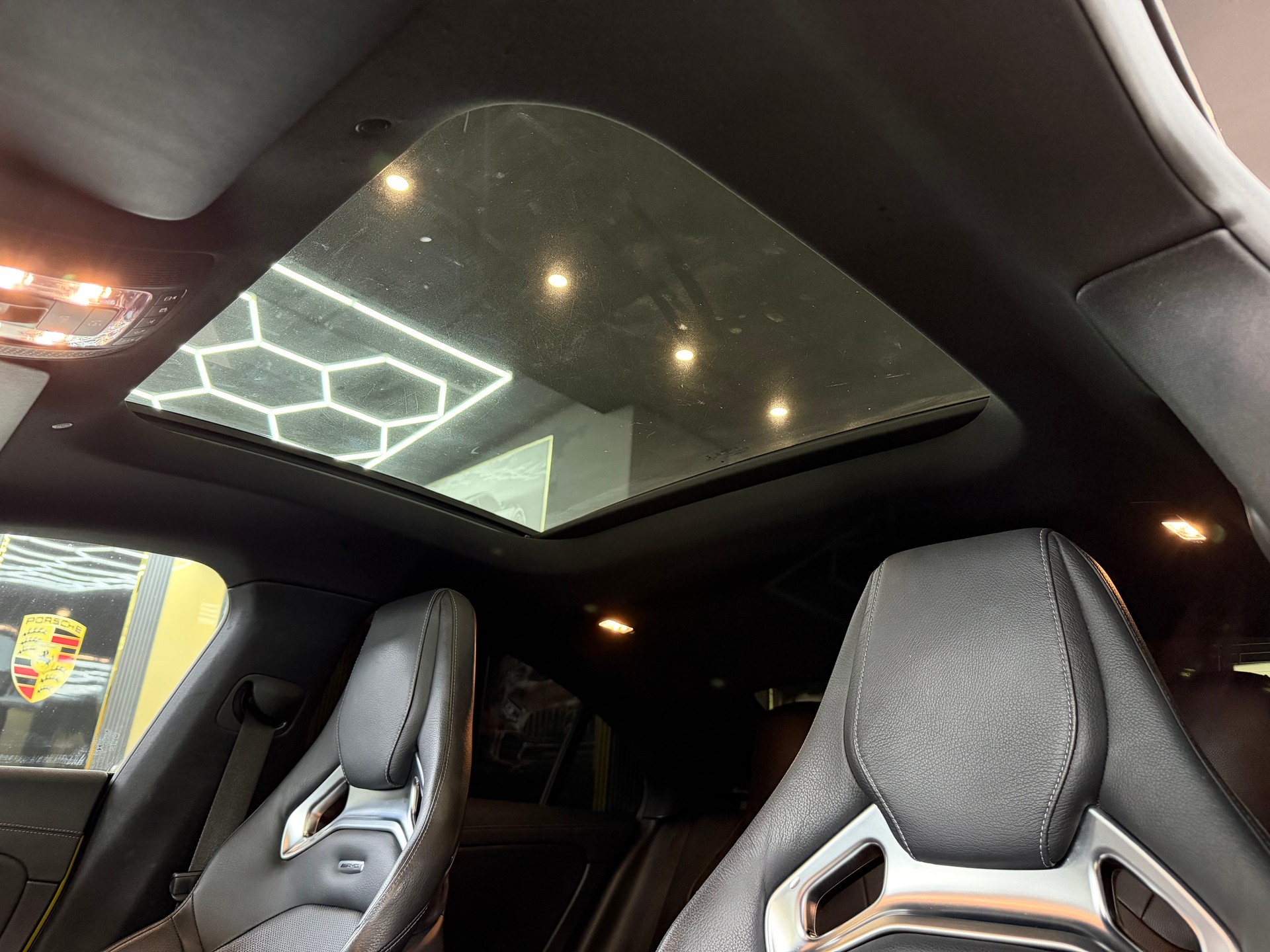 MERCEDES-BENZ CLA 45 S AMG 4Matic+ 8G-DCT-image-15