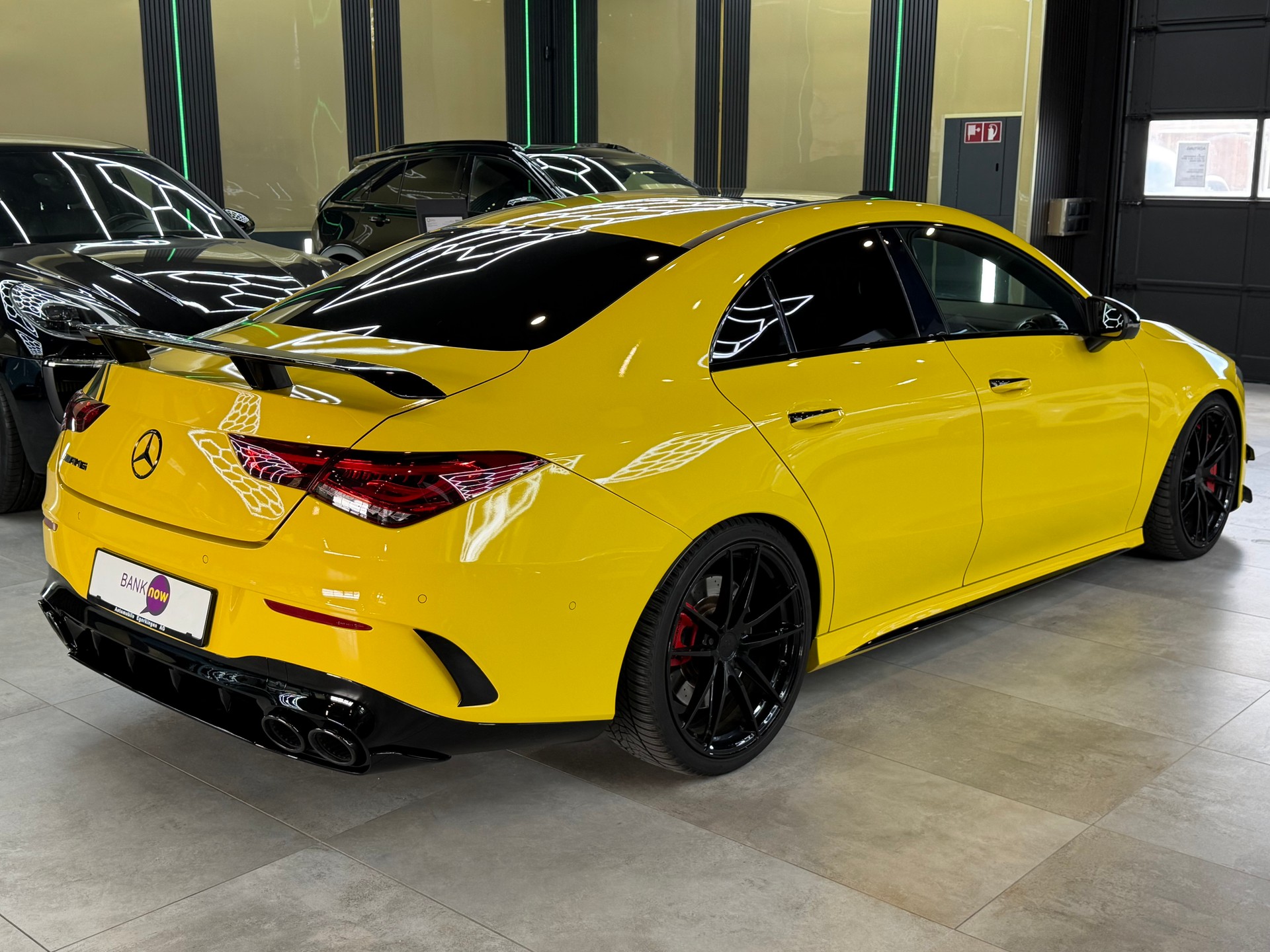 MERCEDES-BENZ CLA 45 S AMG 4Matic+ 8G-DCT-image-4