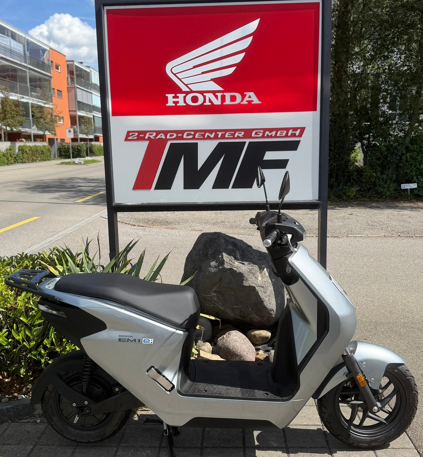 HONDA EM1-E-image-0