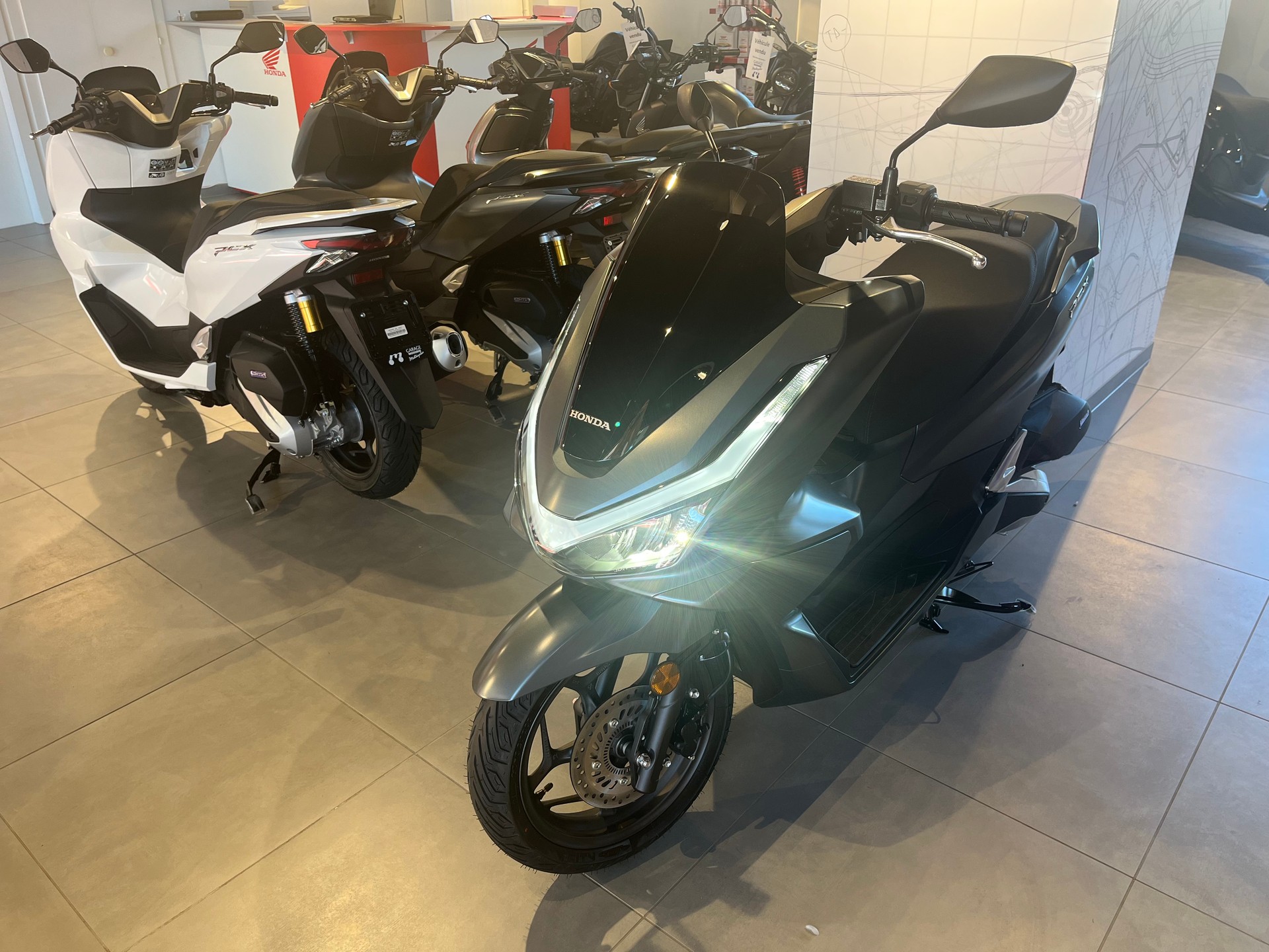HONDA PCX 125 DX TFT. connectivity-image-13