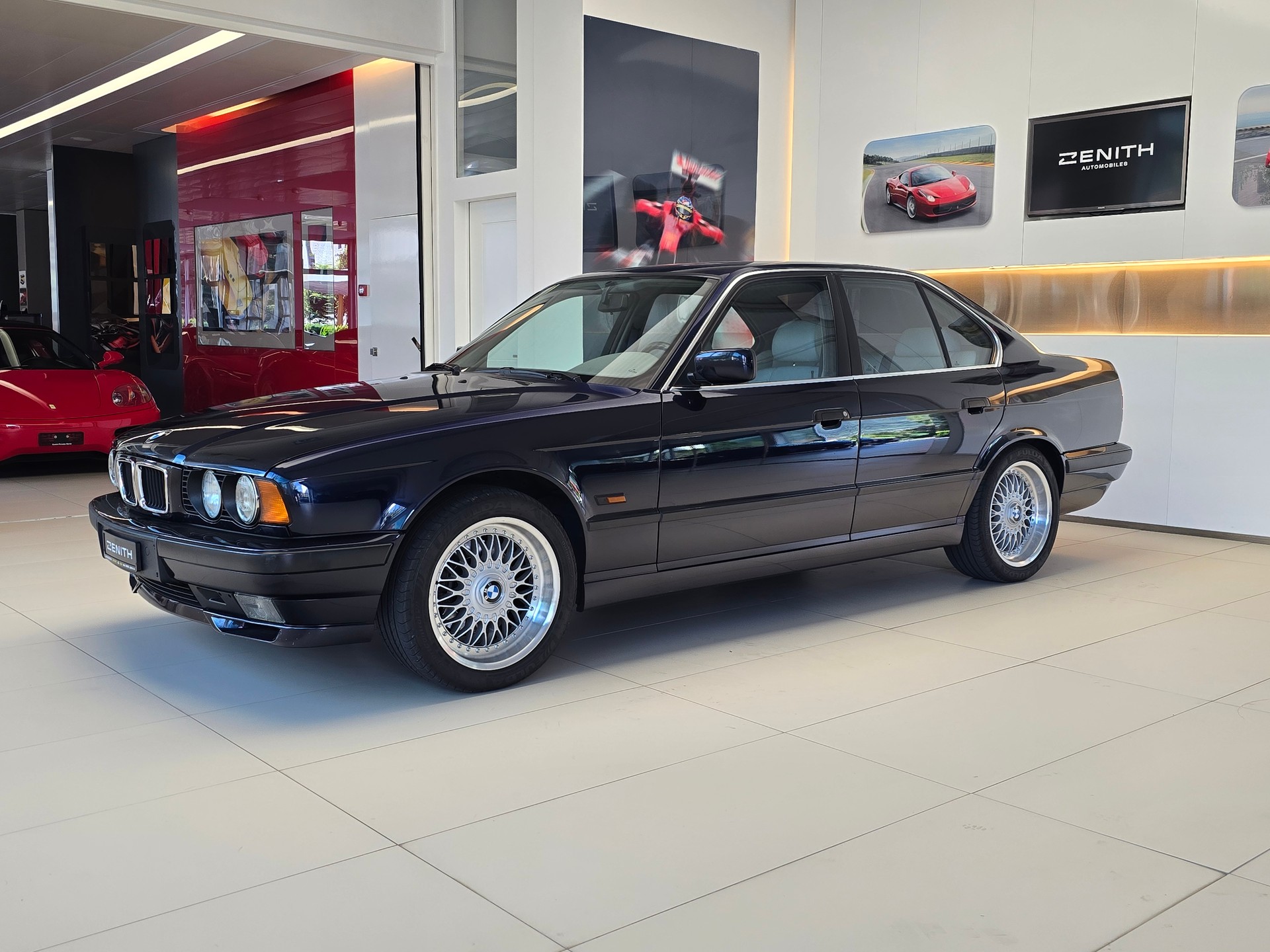 BMW 540i V8 - Boîte manuelle