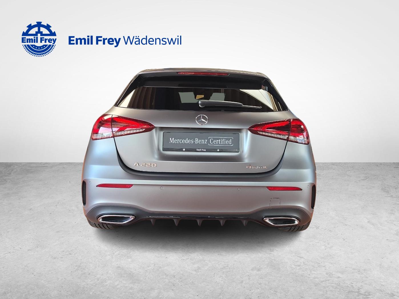 MERCEDES-BENZ A 220 4MATIC AMG Line-showroom-element-3
