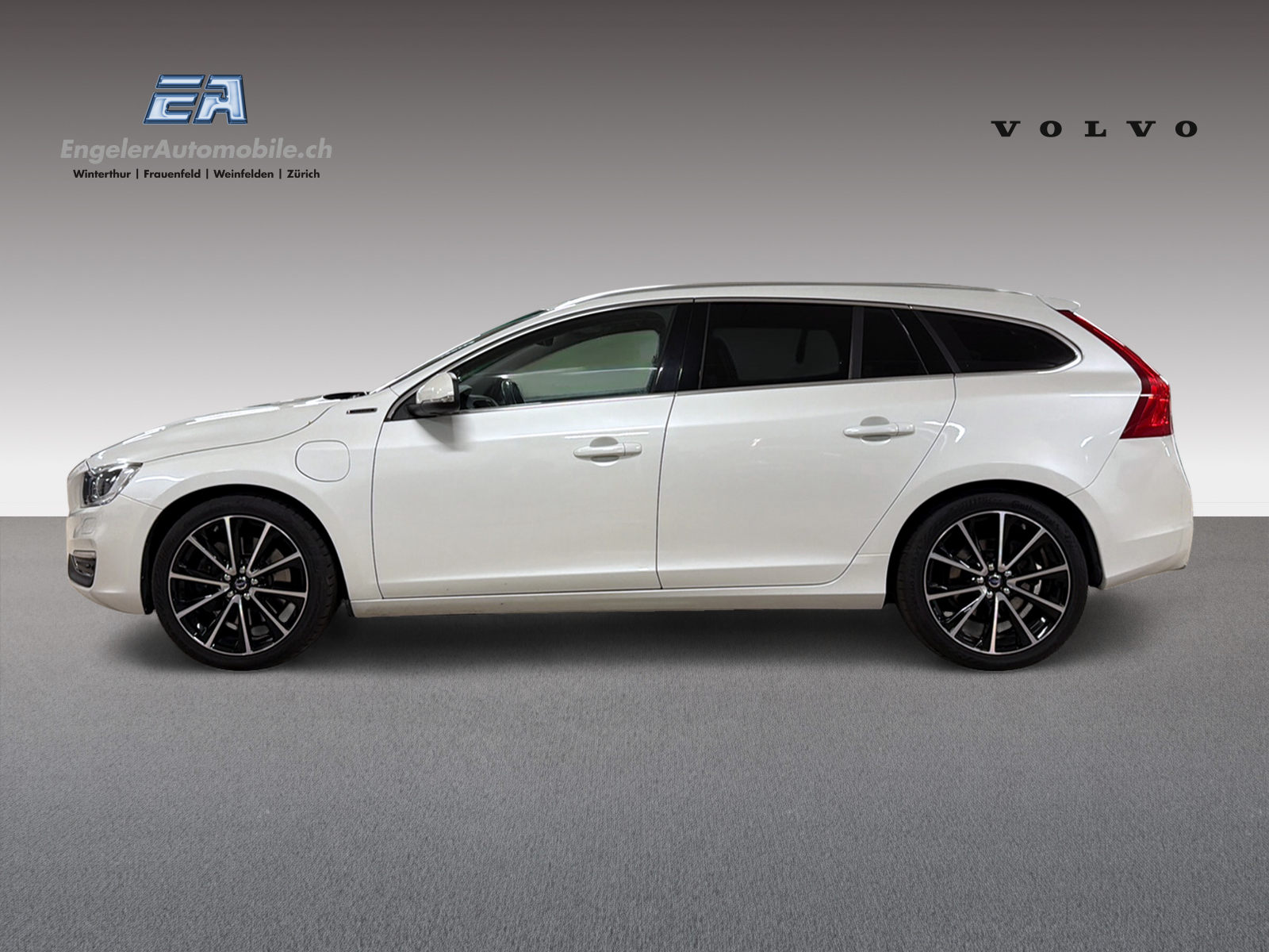 VOLVO V60 D6 AWD Plug-in Hybrid Summum Geartronic-showroom-element-2