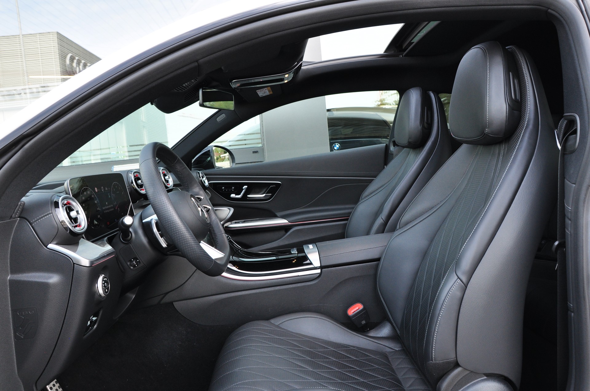 MERCEDES-BENZ CLE 450 Coupé 4Matic 9G-Tronic AMG-image-17
