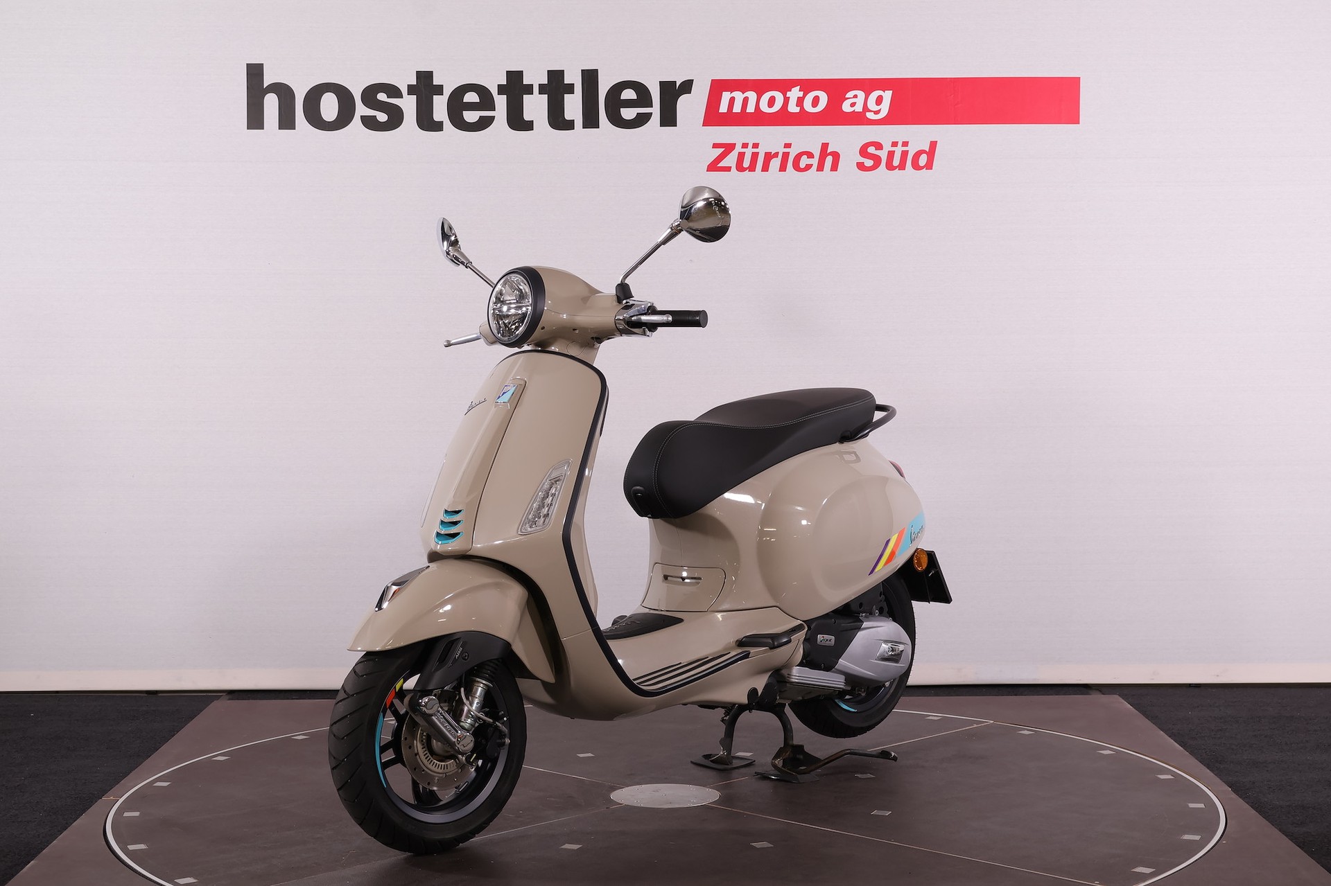 PIAGGIO Vespa 125 Primavera Sport-showroom-element-3
