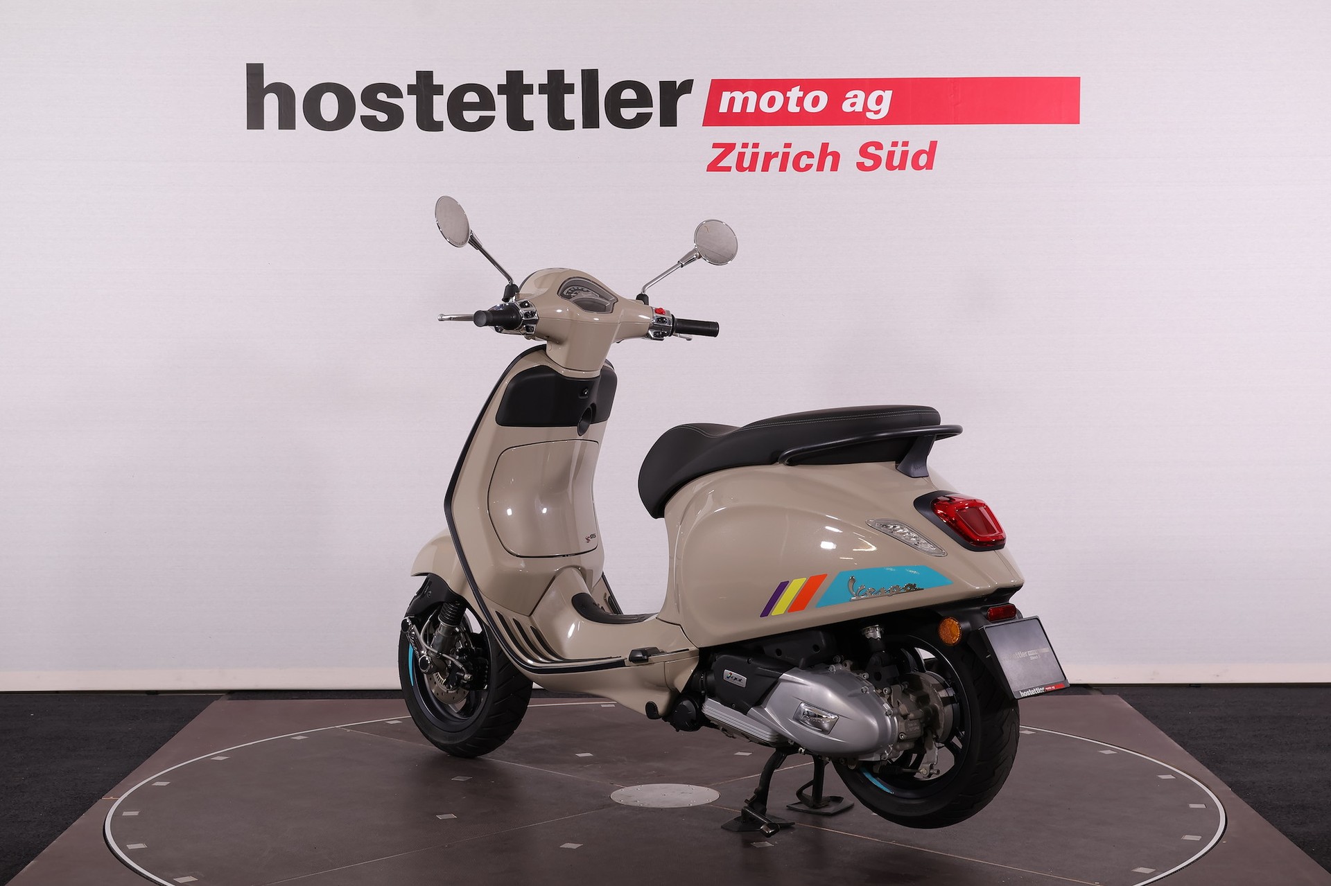 PIAGGIO Vespa 125 Primavera Sport-showroom-element-1