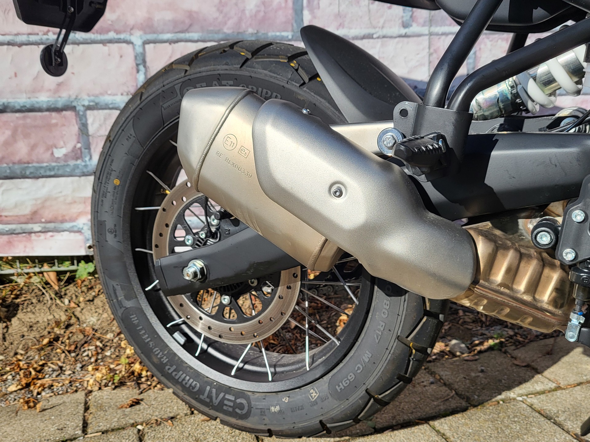 ROYAL ENFIELD Himalayan 452 Tubeless-image-8