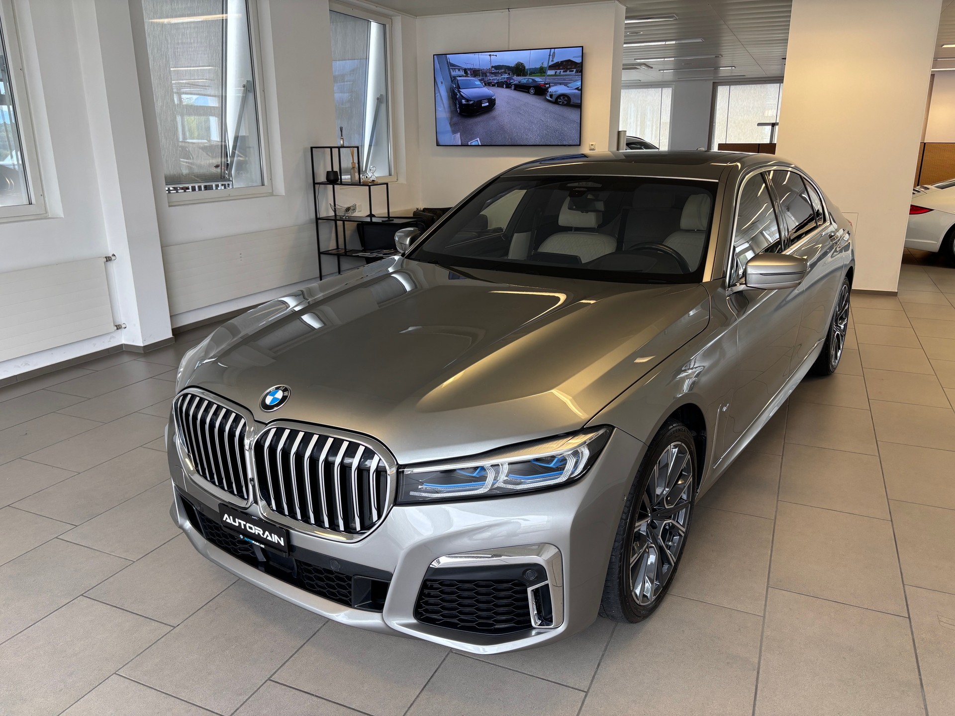 BMW 730Ld xDrive 48V M Sport Steptronic