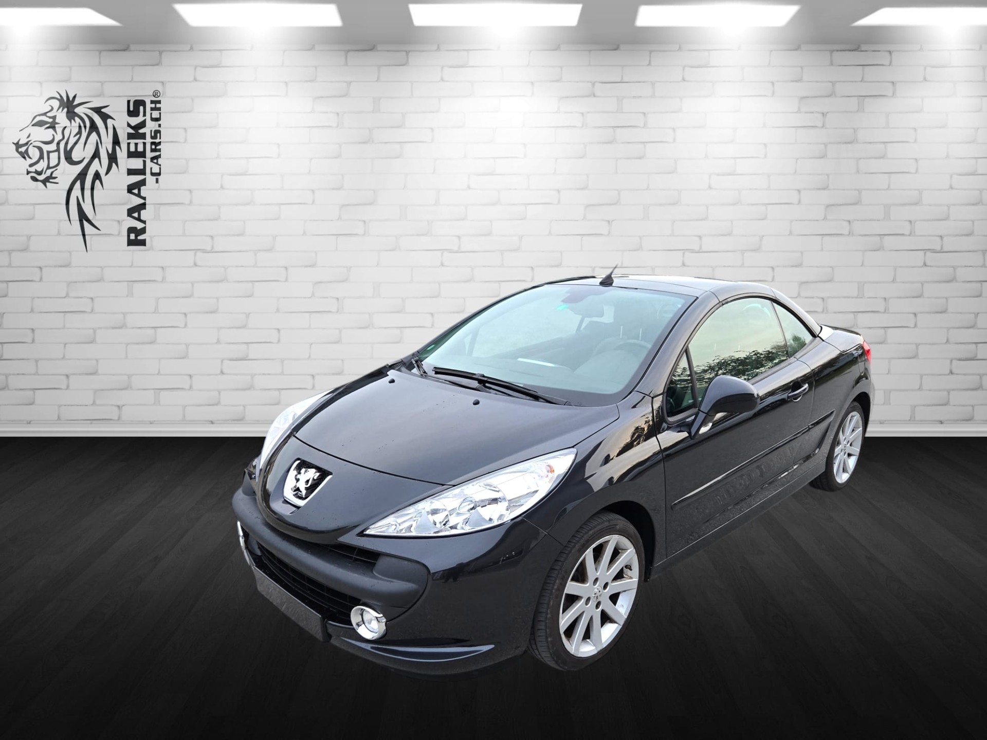 PEUGEOT 207 CC 1.6 16V Turbo Roland Garros-image-4