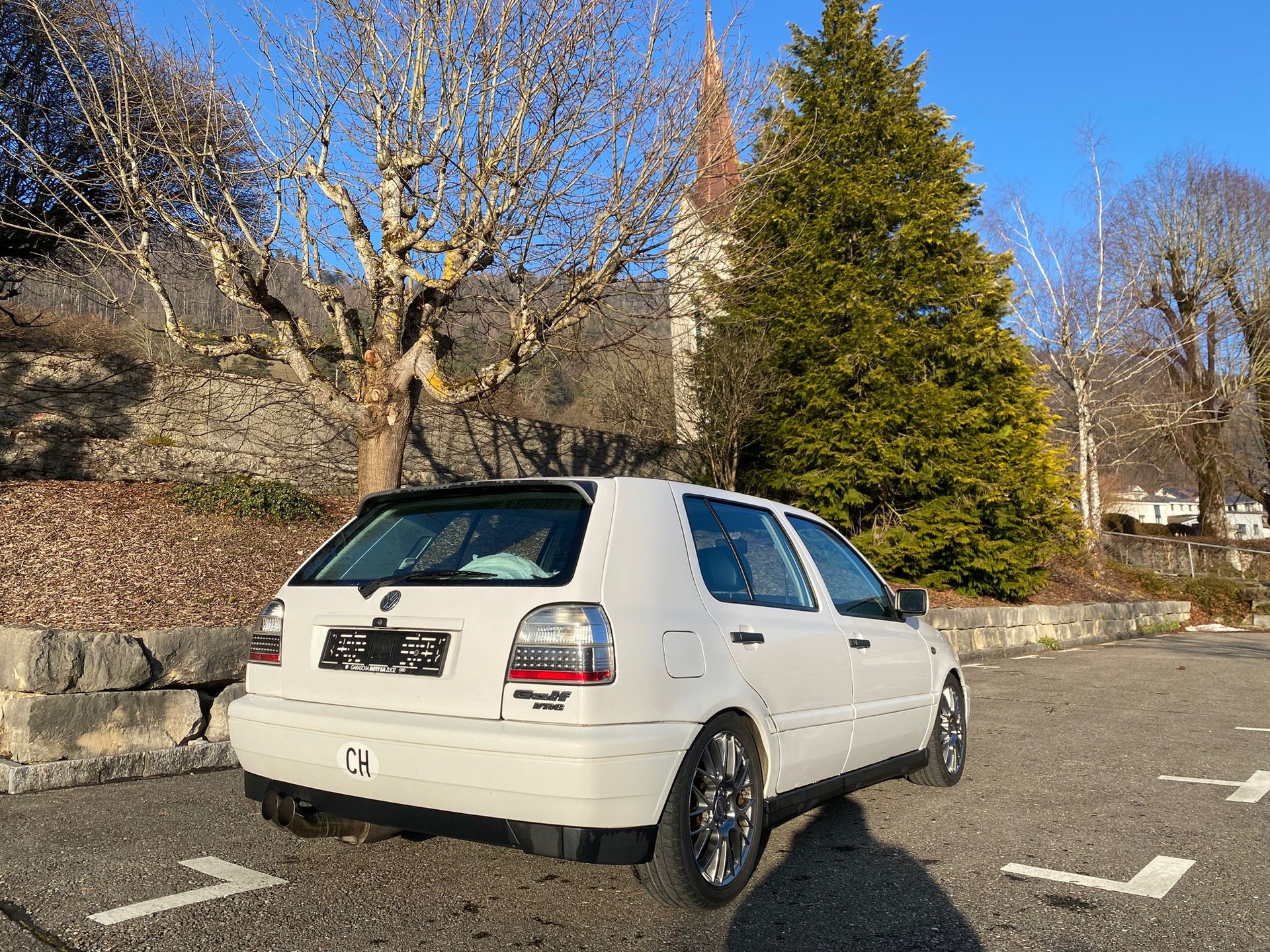 VW Golf 2800 VR6 Edition-image-4