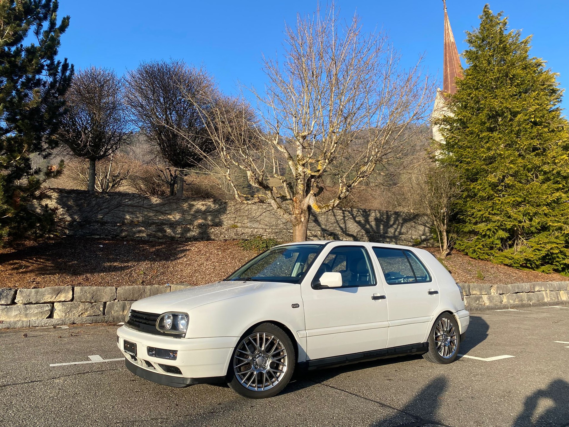 VW Golf 2800 VR6 Edition-image-1
