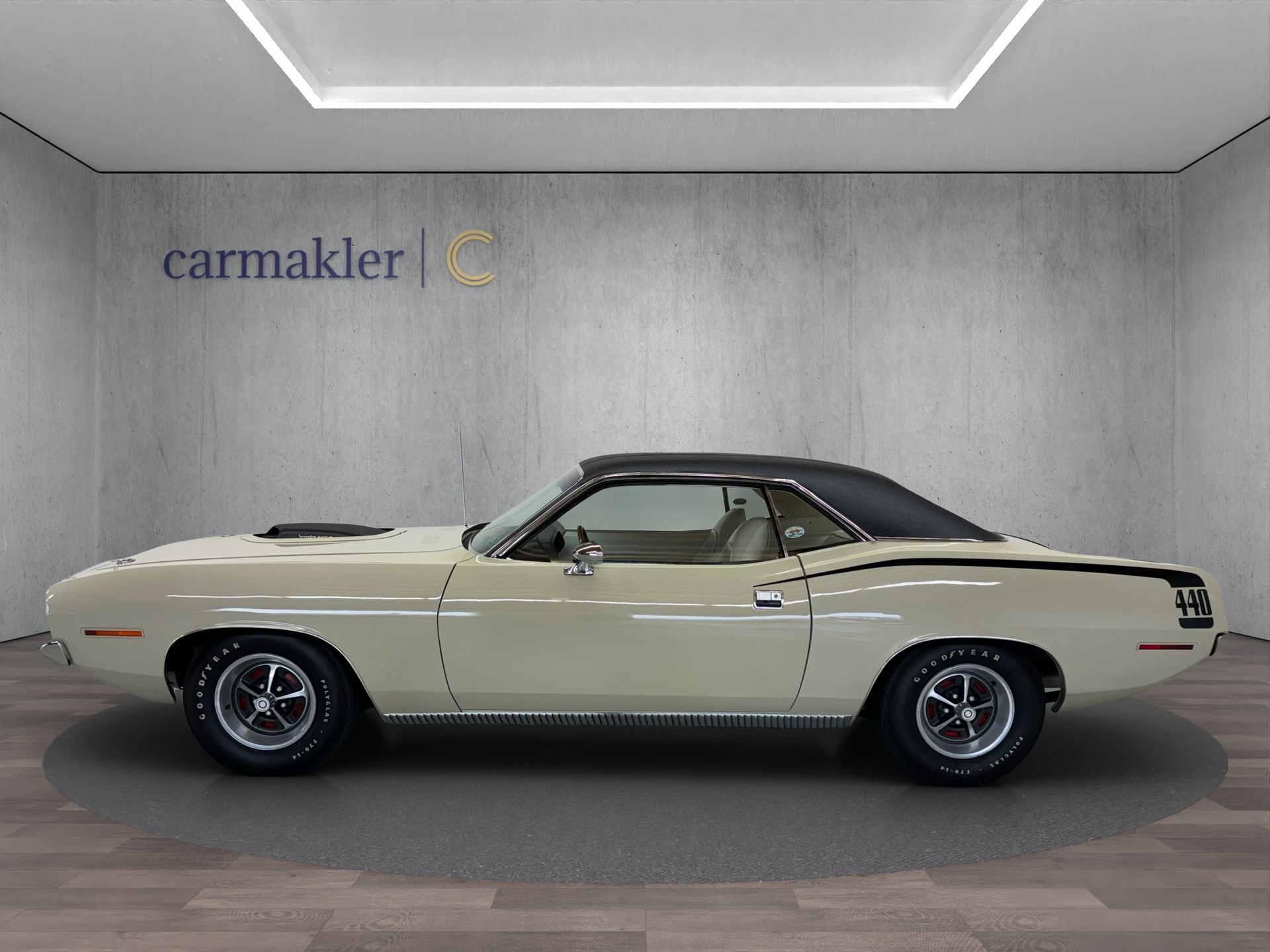 PLYMOUTH Cuda 440-showroom-element-1