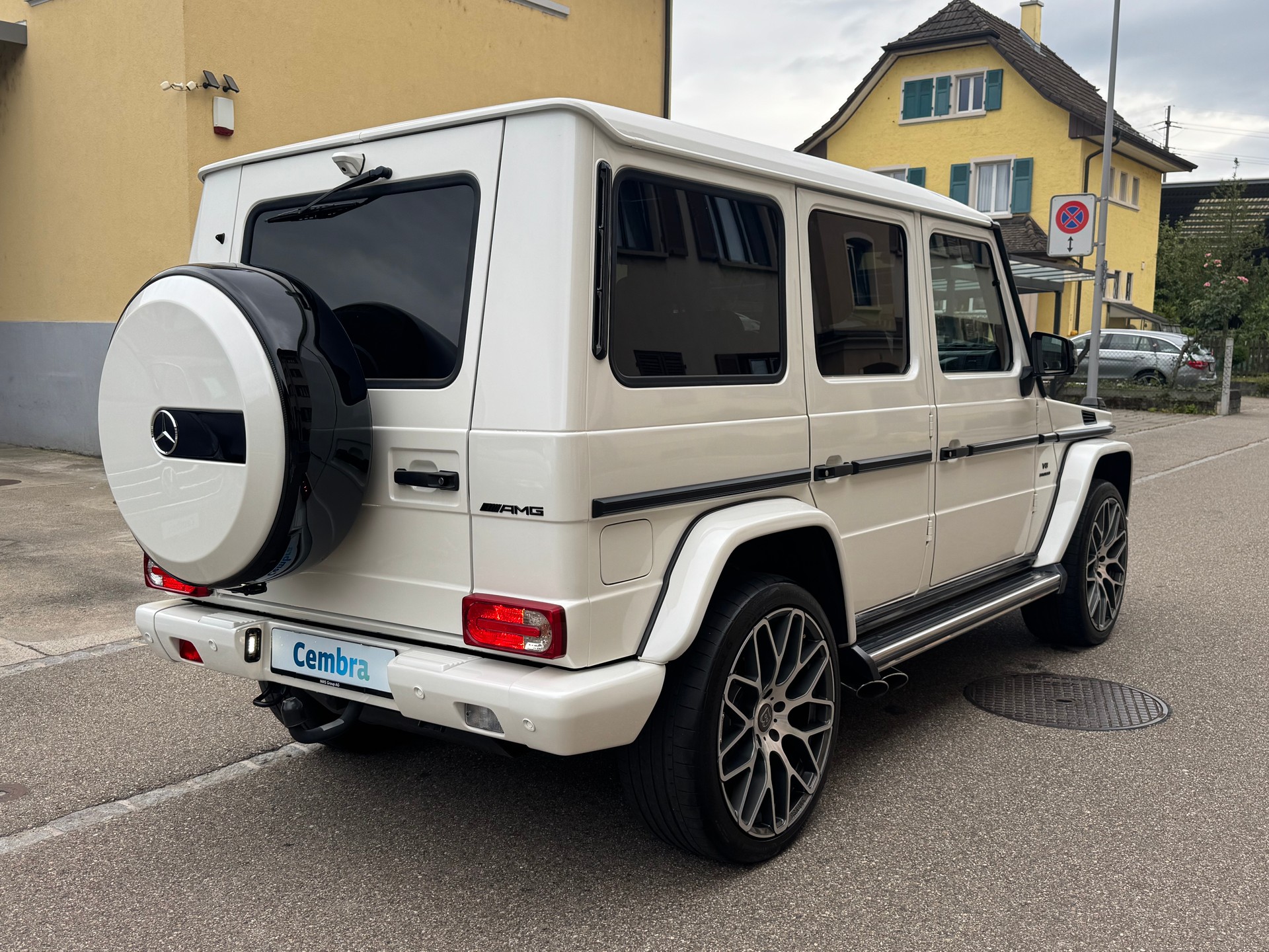 MERCEDES-BENZ G 63 AMG Automatic-showroom-element-3