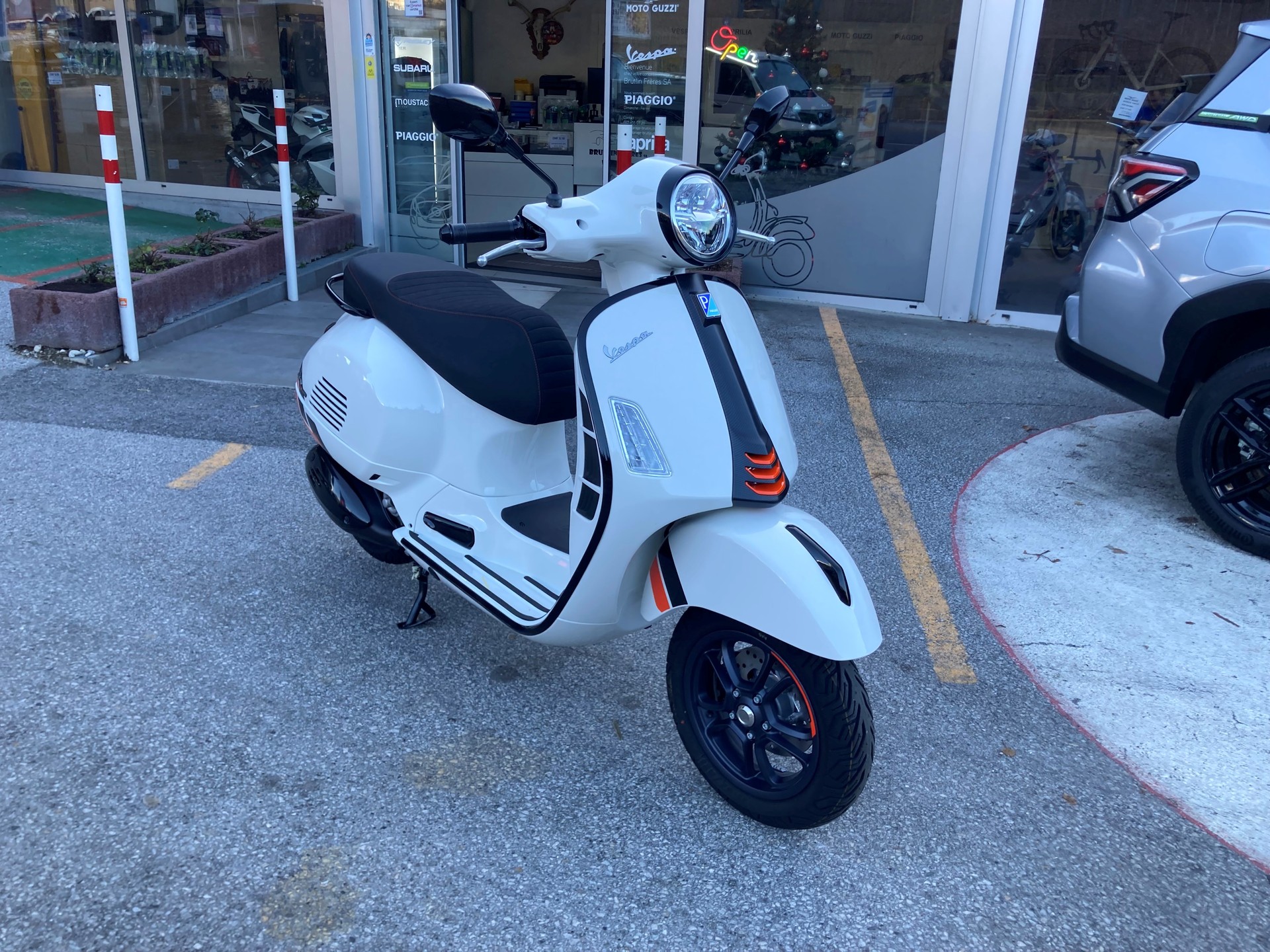 PIAGGIO Vespa GTS 310 Super Sport RST E5+-image-6