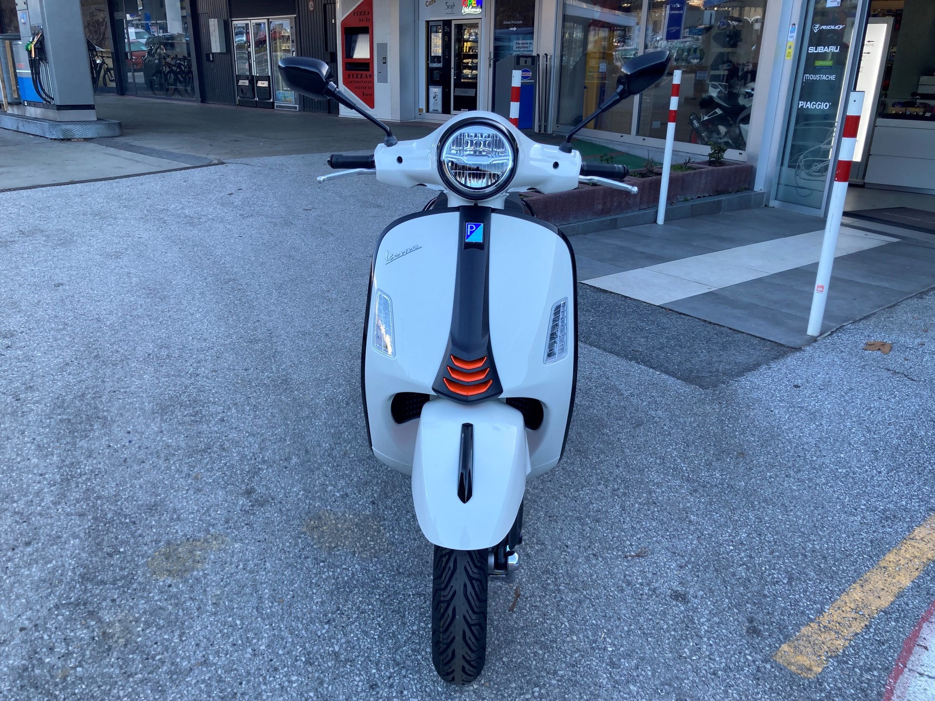 PIAGGIO Vespa GTS 310 Super Sport RST E5+-image-2