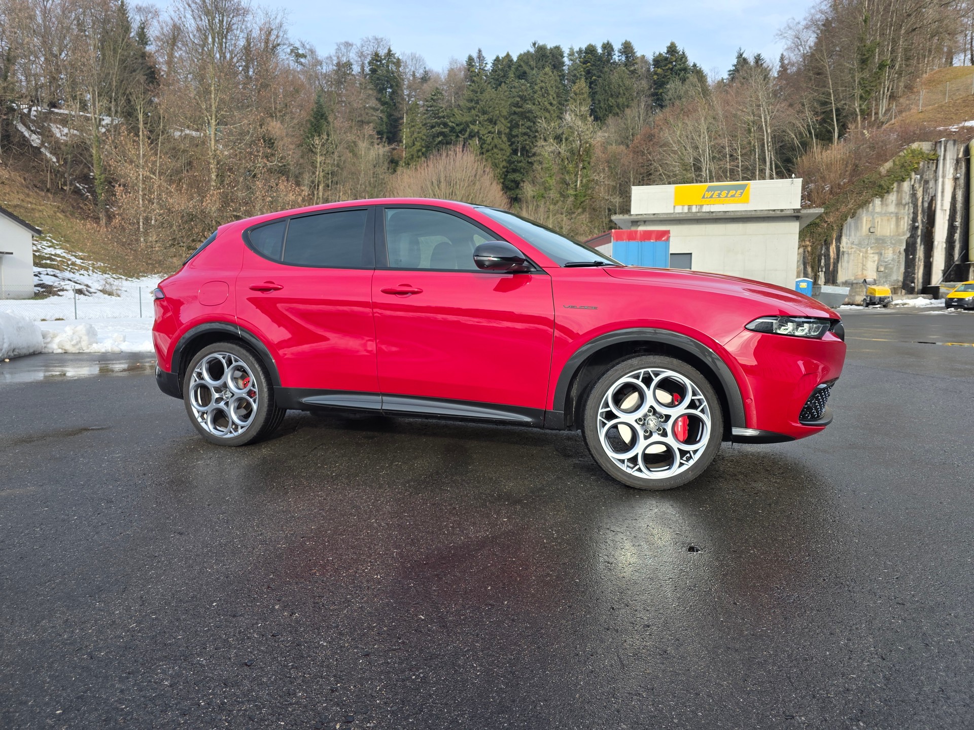 ALFA ROMEO Tonale 1.3 Plug-in-Hybrid Q4 Veloce-image-10