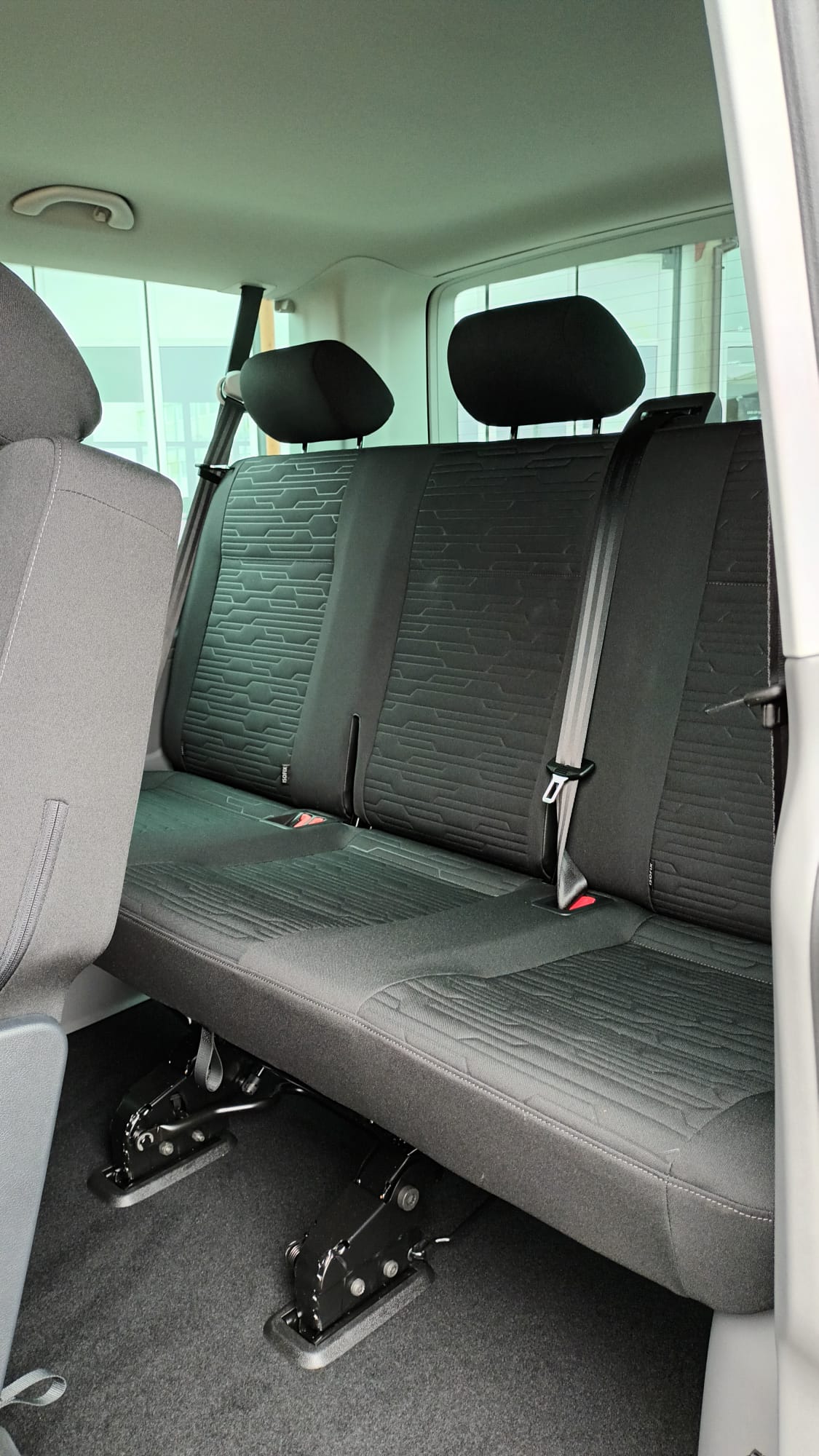 VW T6.1 Caravelle 2.0 TDI Comfortline Liberty DSG-image-15