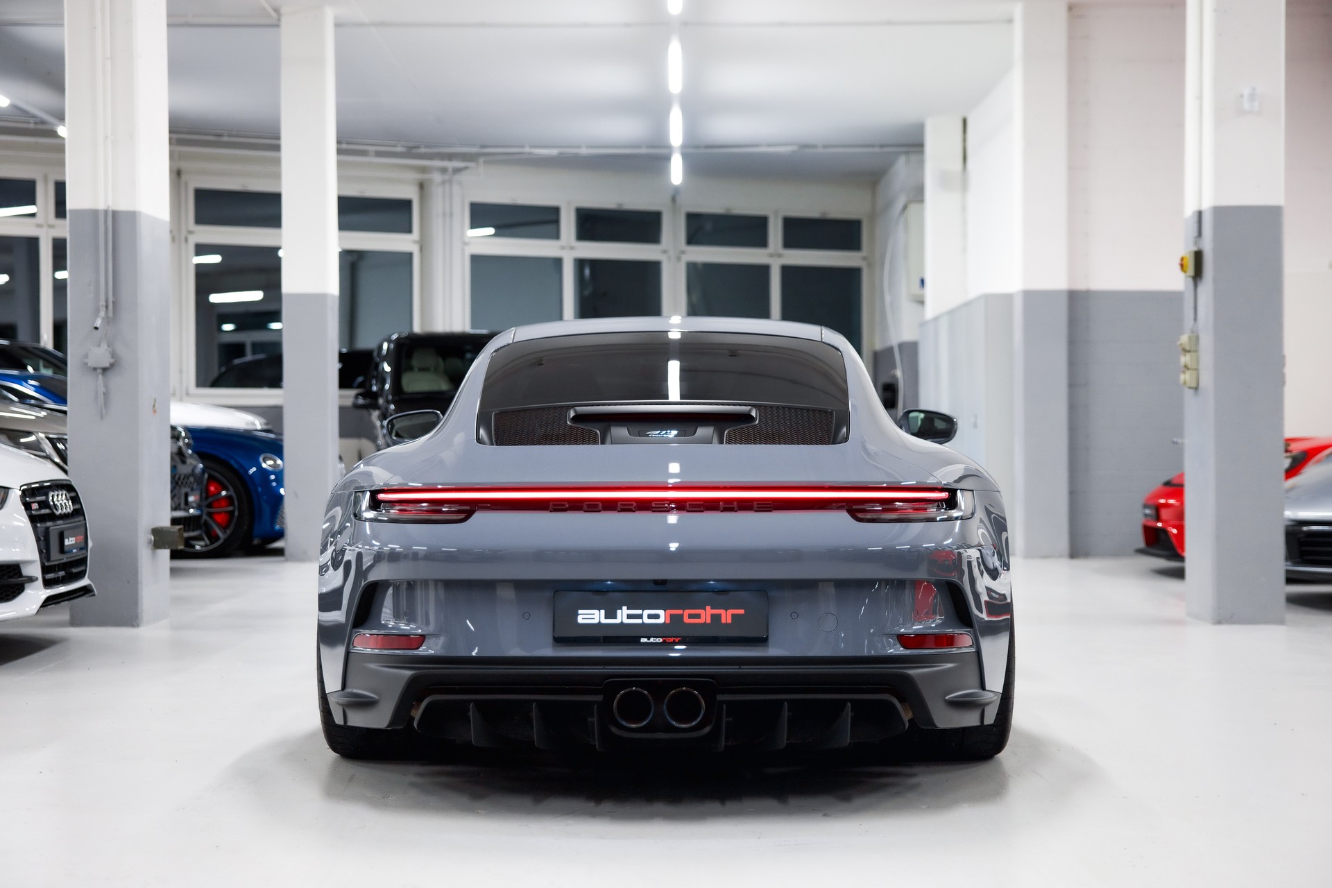 PORSCHE 911 GT3 Touring PDK 2+2 Jahre Garantie-image-5