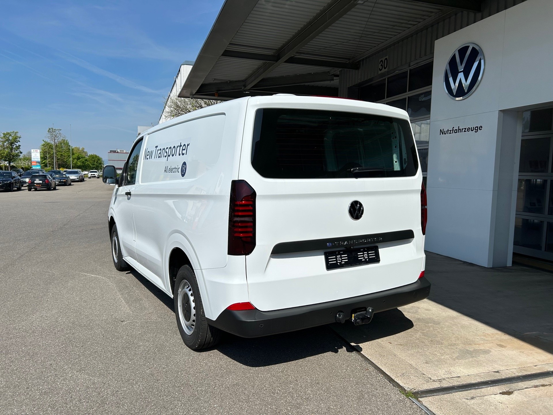 VW e-Transporter 70 kWh-showroom-element-2