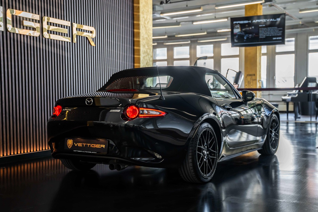 MAZDA MX-5 SKYACTIV-G 184 Revolution-image-8