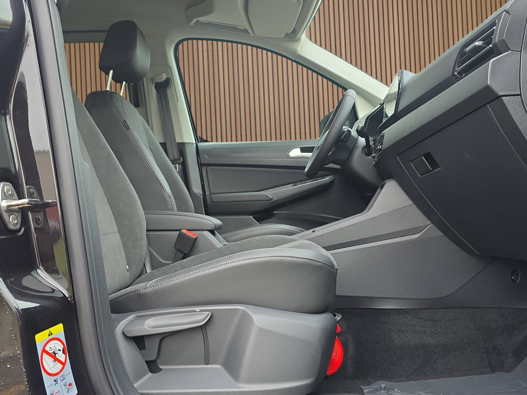 VW Caddy Maxi 1.5 TSI eHybrid Style DSG 7 Plätzer-image-9