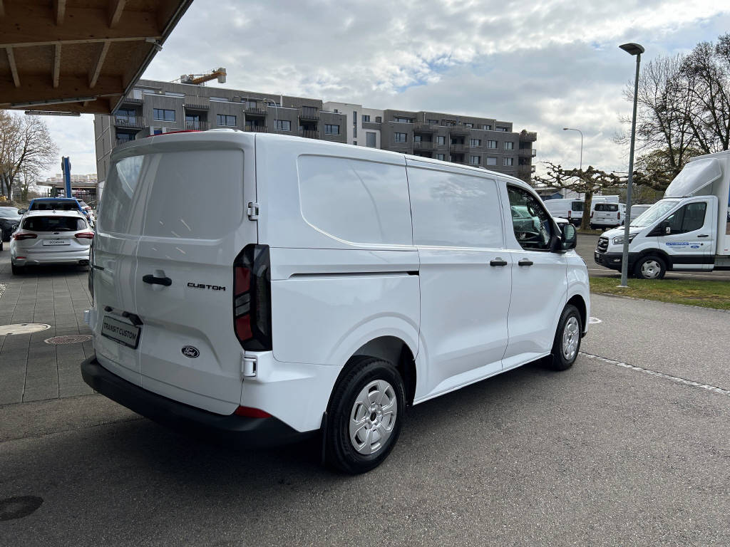FORD Transit Custom Van 320 L1 2.5 Duratec 233 Trend PHEV-showroom-element-2