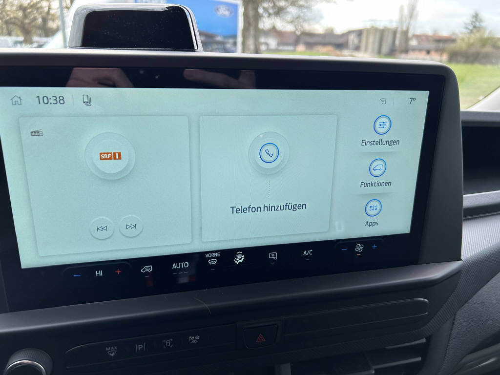 FORD Transit Custom Van 320 L1 2.5 Duratec 233 Trend PHEV-image-9