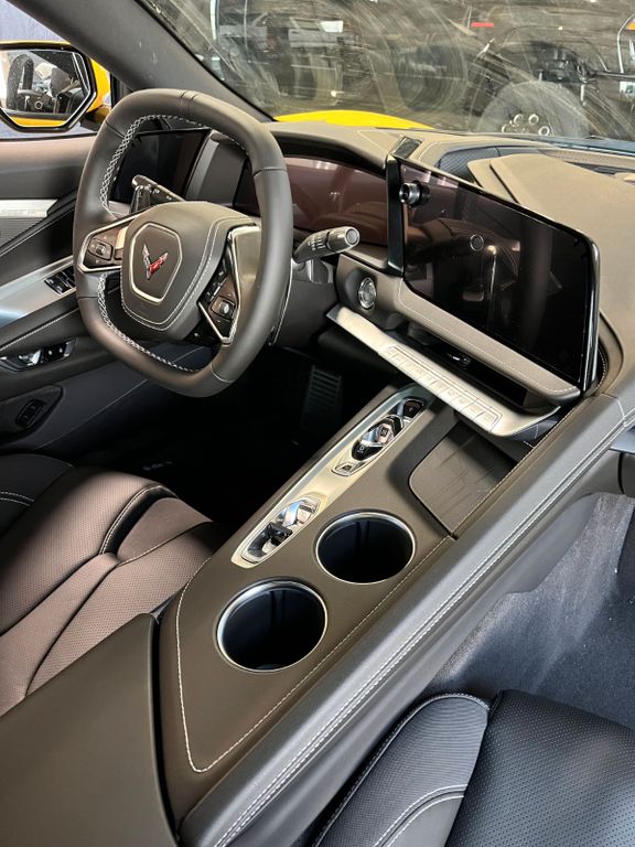 CHEVROLET Corvette Coupé Stingray 2LT-image-4
