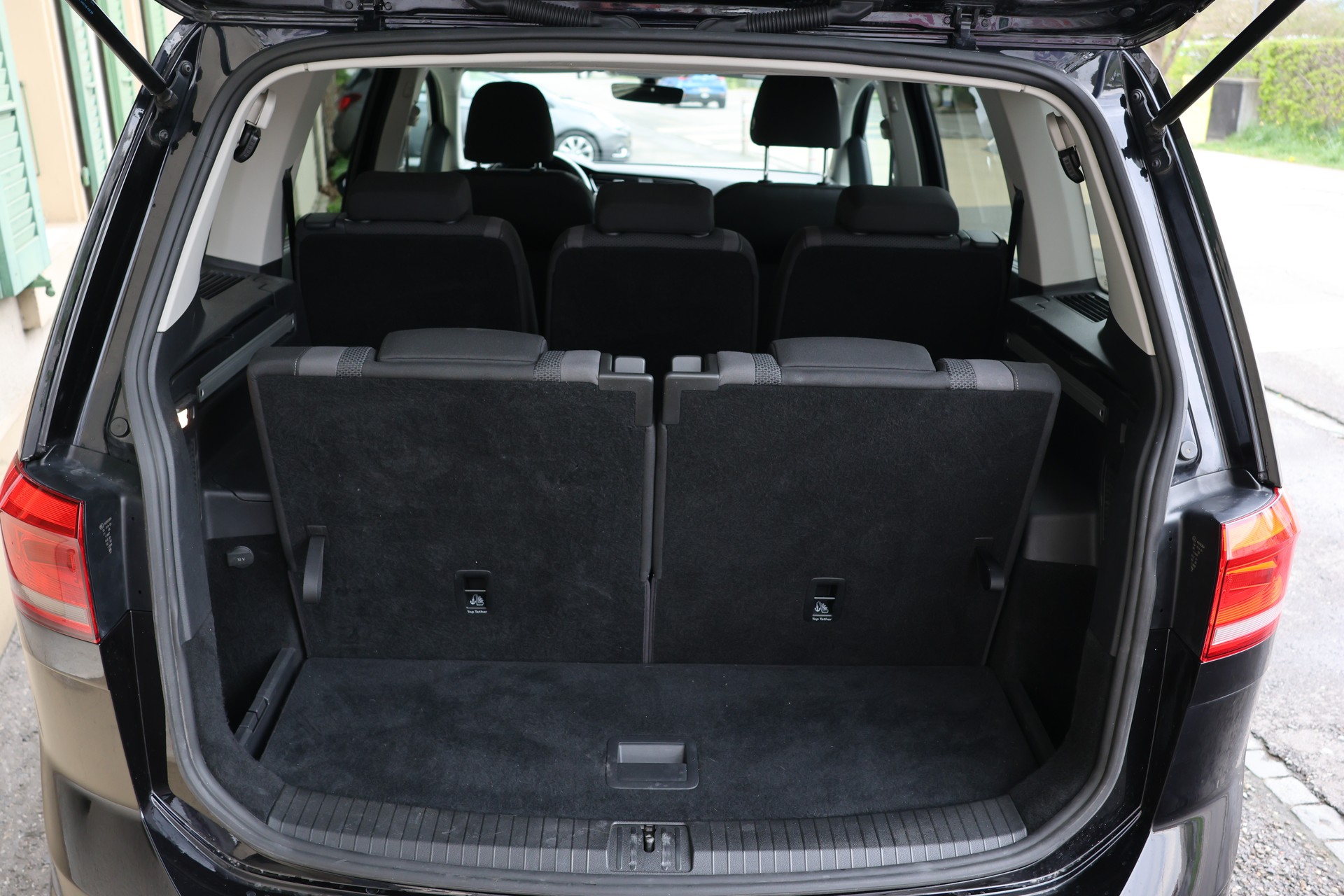VW Touran 1.4 TSI BlueMotion Technology Trendline DSG-image-7