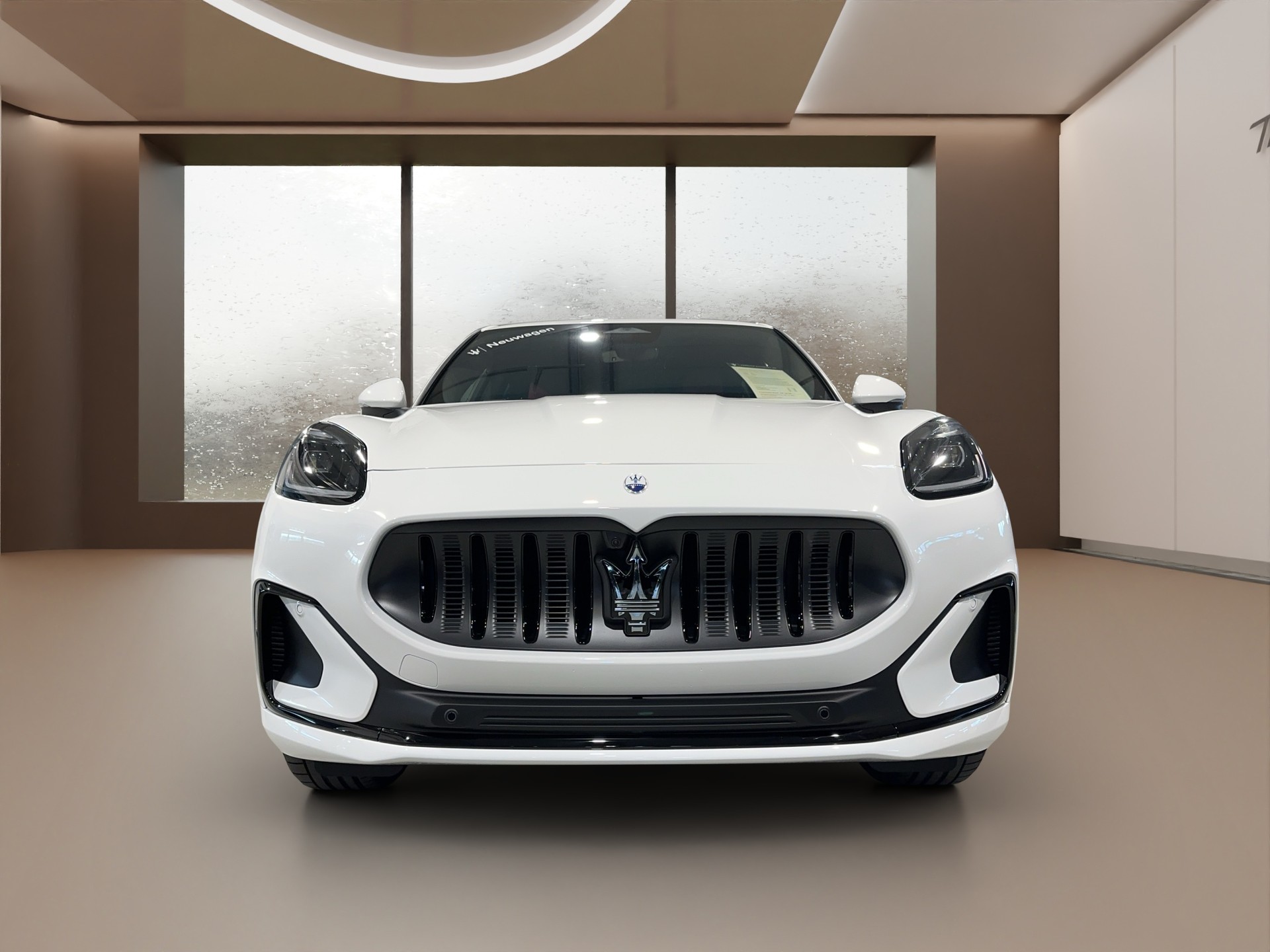 MASERATI Grecale Folgore-showroom-element-1