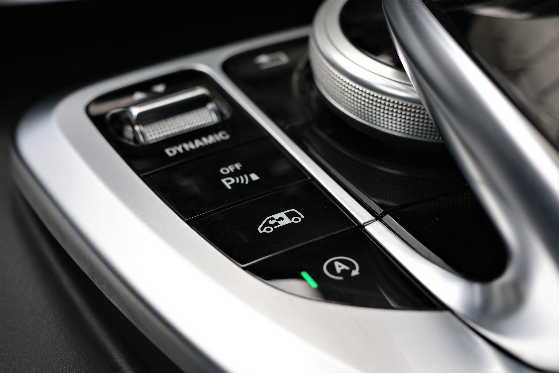MERCEDES-BENZ V 300 d lang Swiss Edition 4Matic 9G-Tronic (CH) 7 Plätzer-image-33