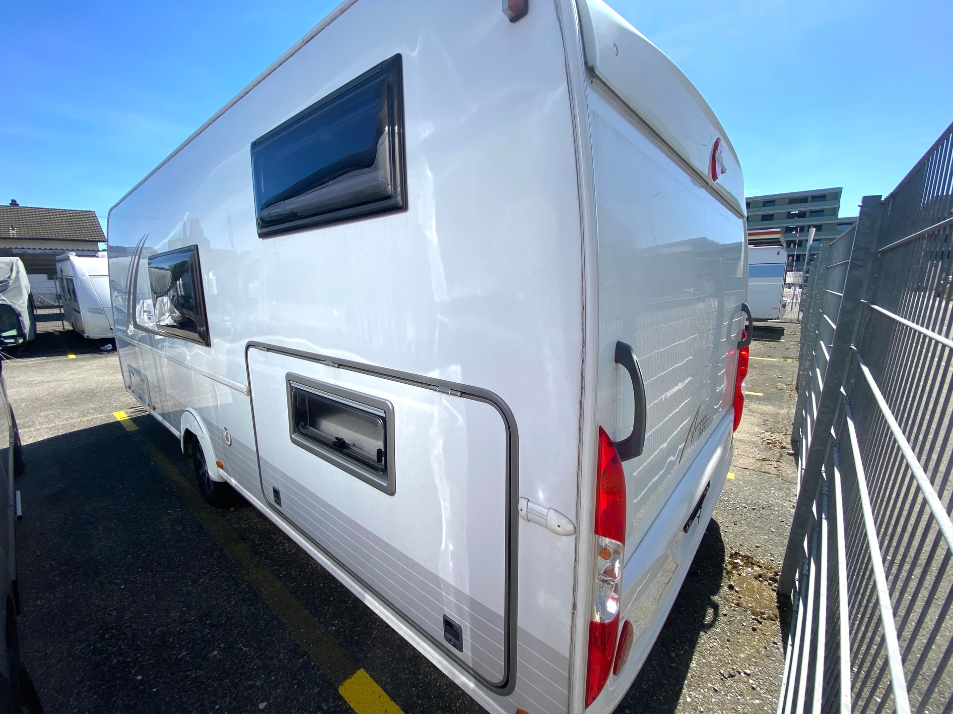 BÜRSTNER Averso TOP 560TK-showroom-element-1