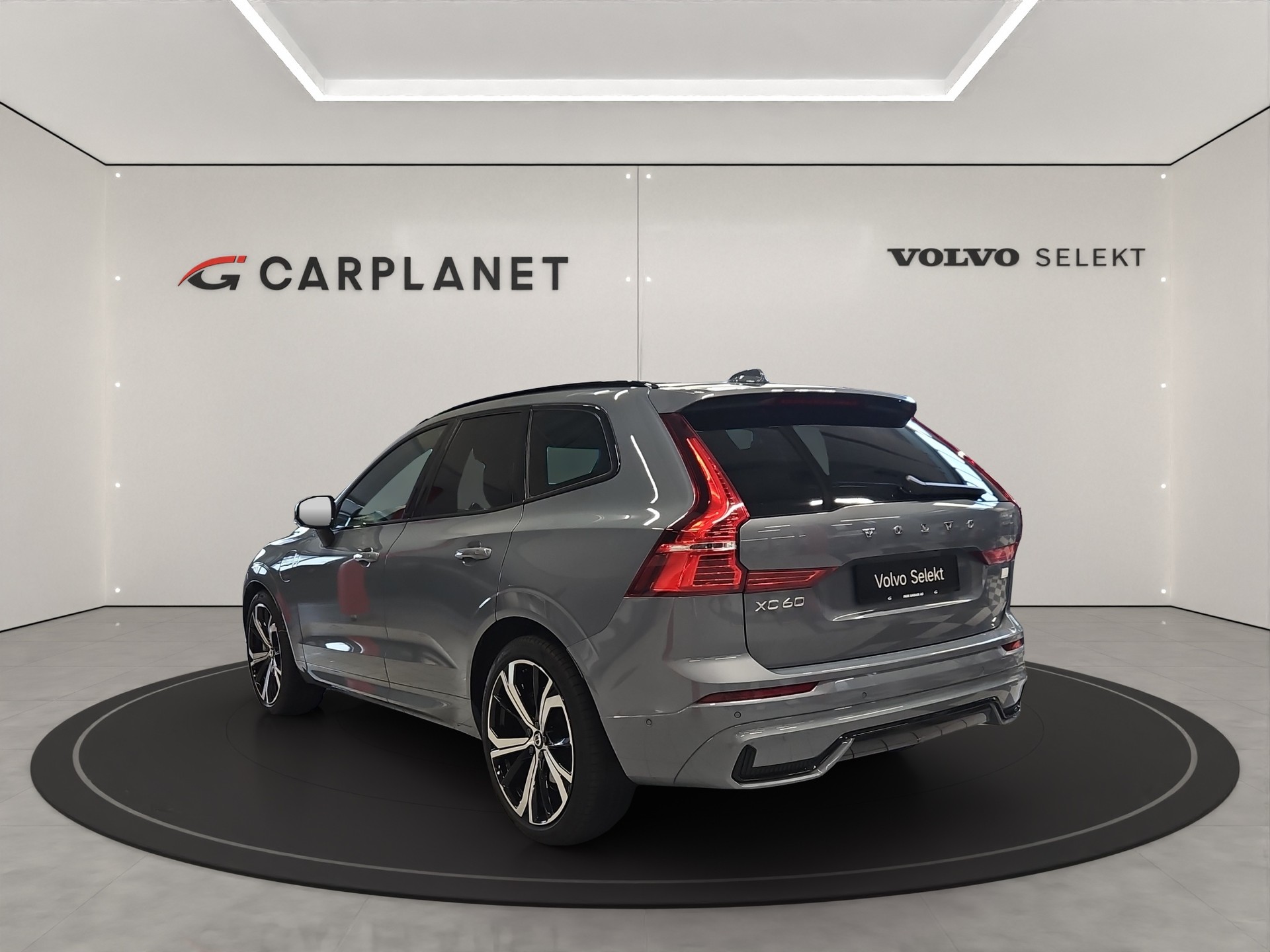 VOLVO XC60 2.0 T8 TE XCENTRIC eAWD-showroom-element-2