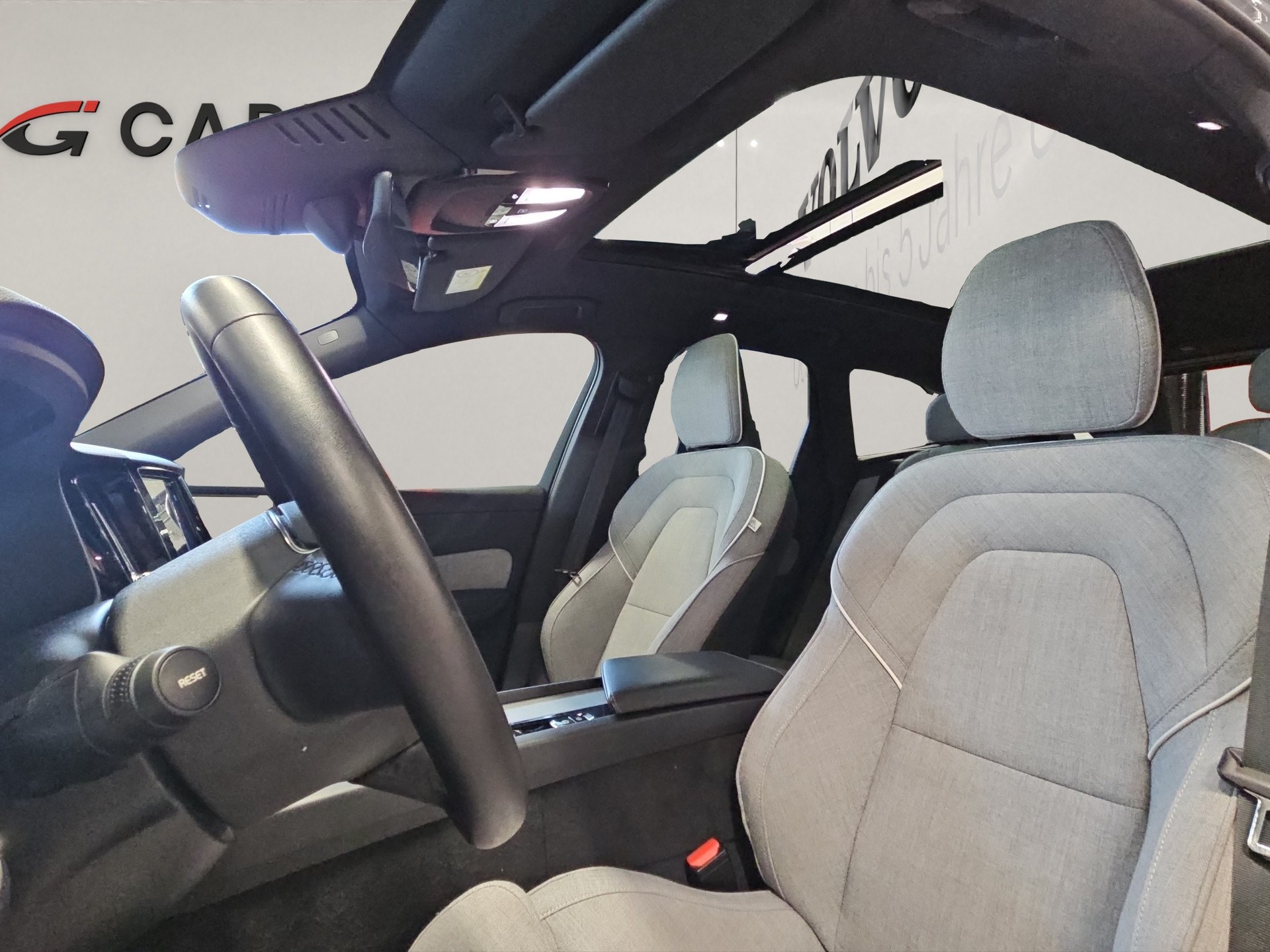 VOLVO XC60 2.0 T8 TE XCENTRIC eAWD-image-13
