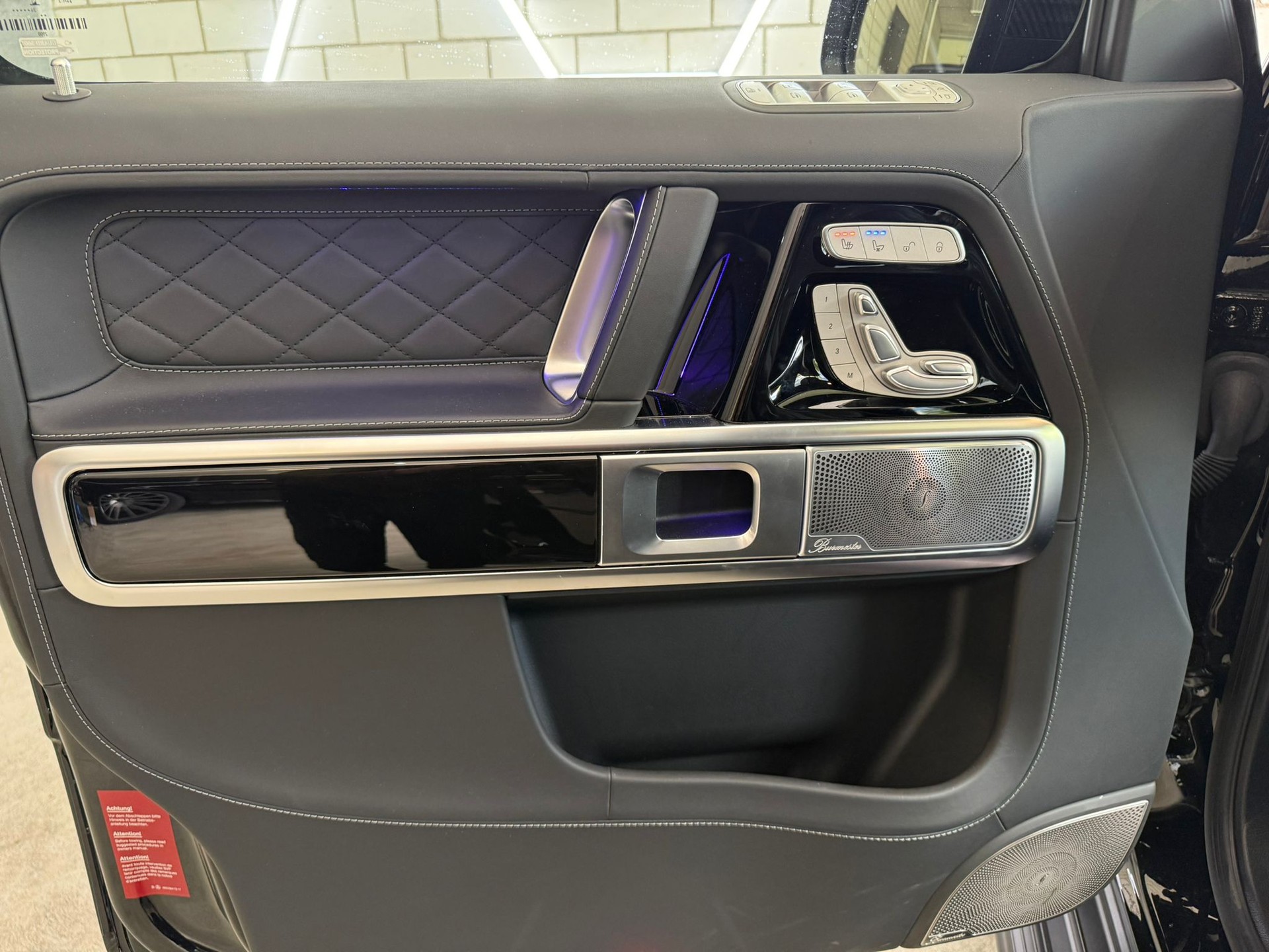 MERCEDES-BENZ G 63 AMG 9G-Tronic-image-6