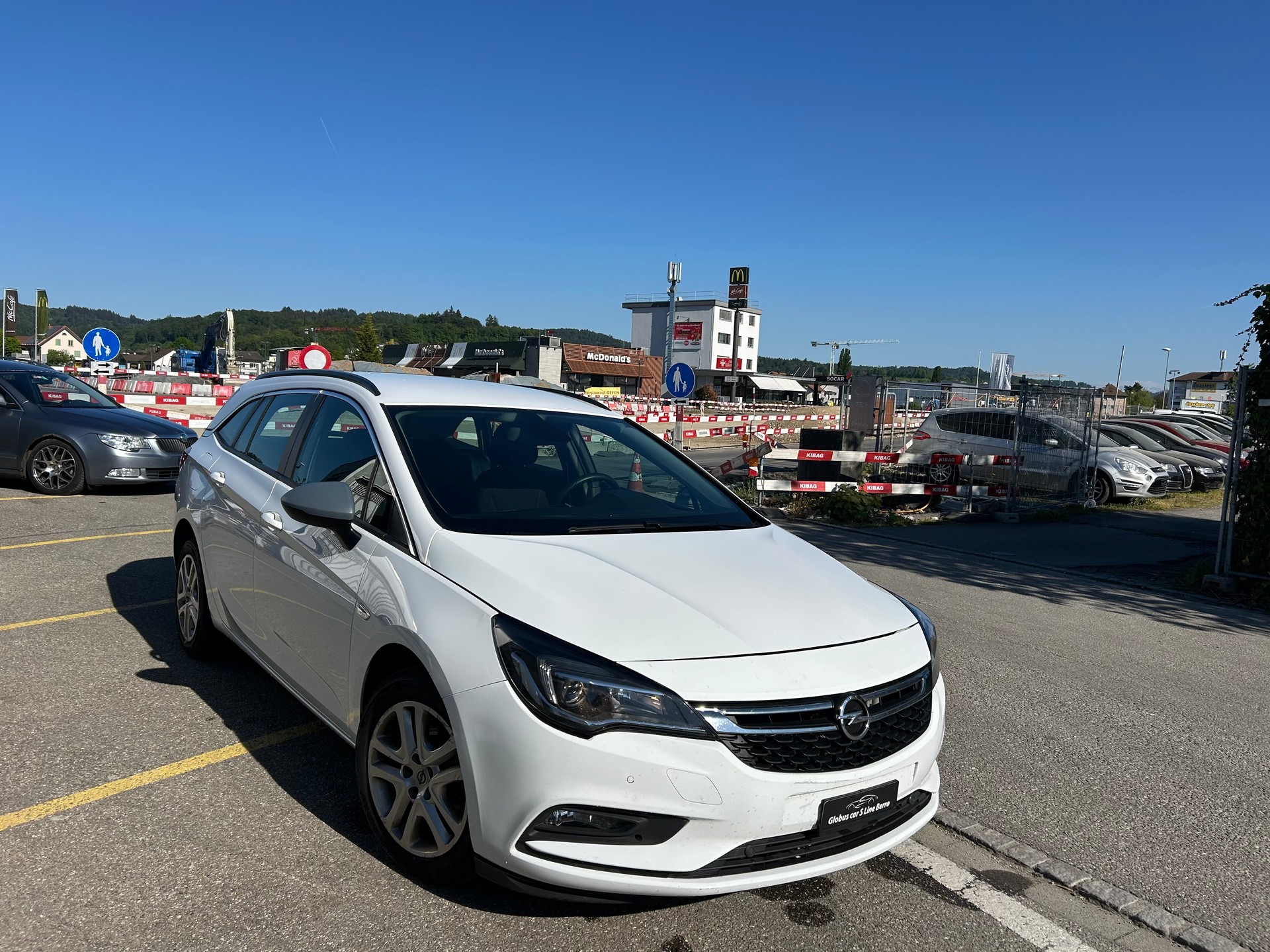 OPEL Astra SportsTourer 1.4i 16V Turbo Sport-image-1